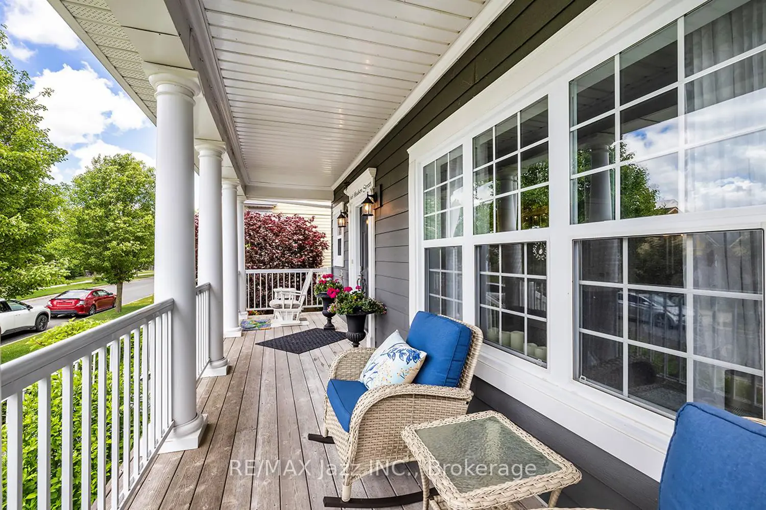 808 Hudson Street photo 2