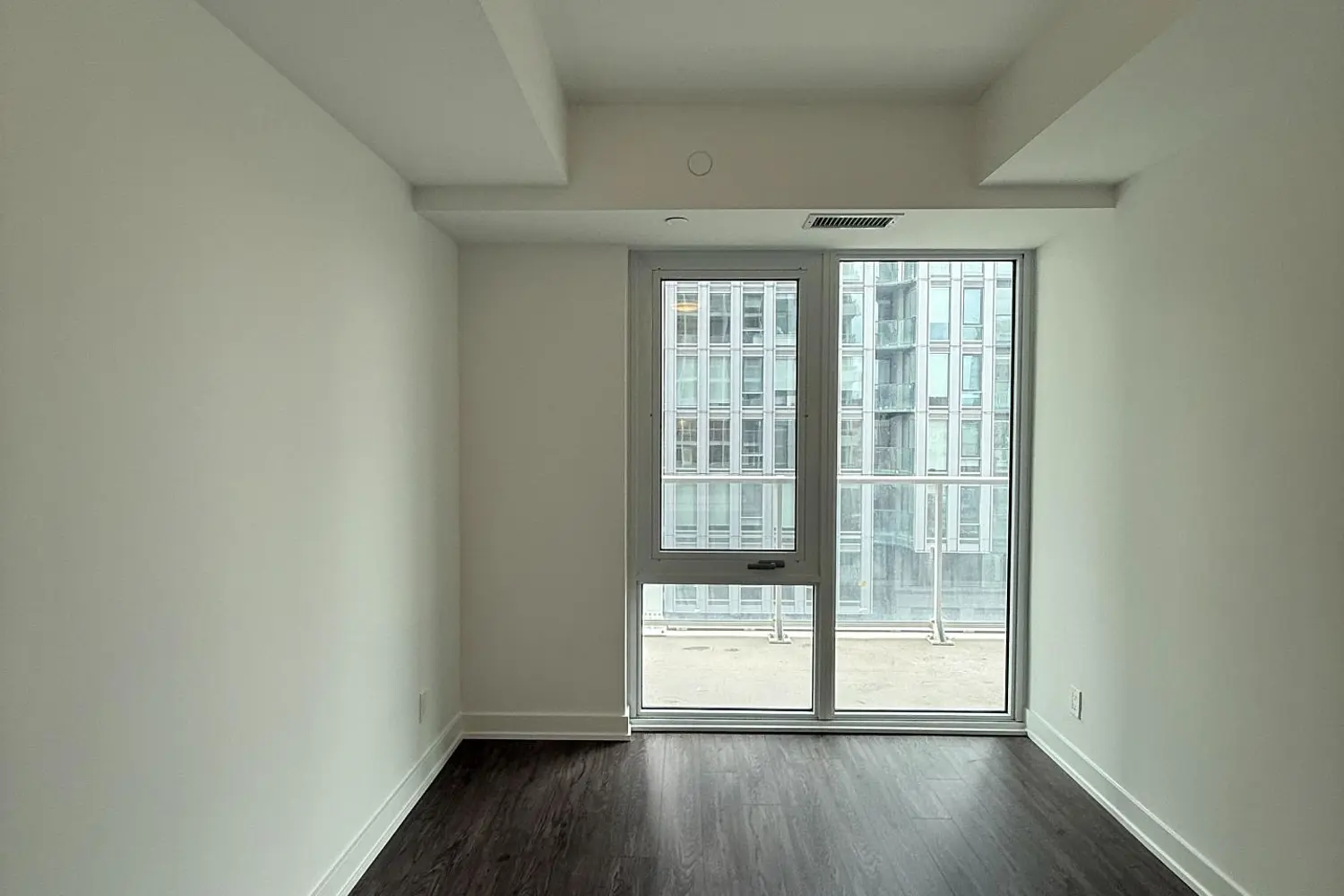 88 Queen Street 901 photo 5