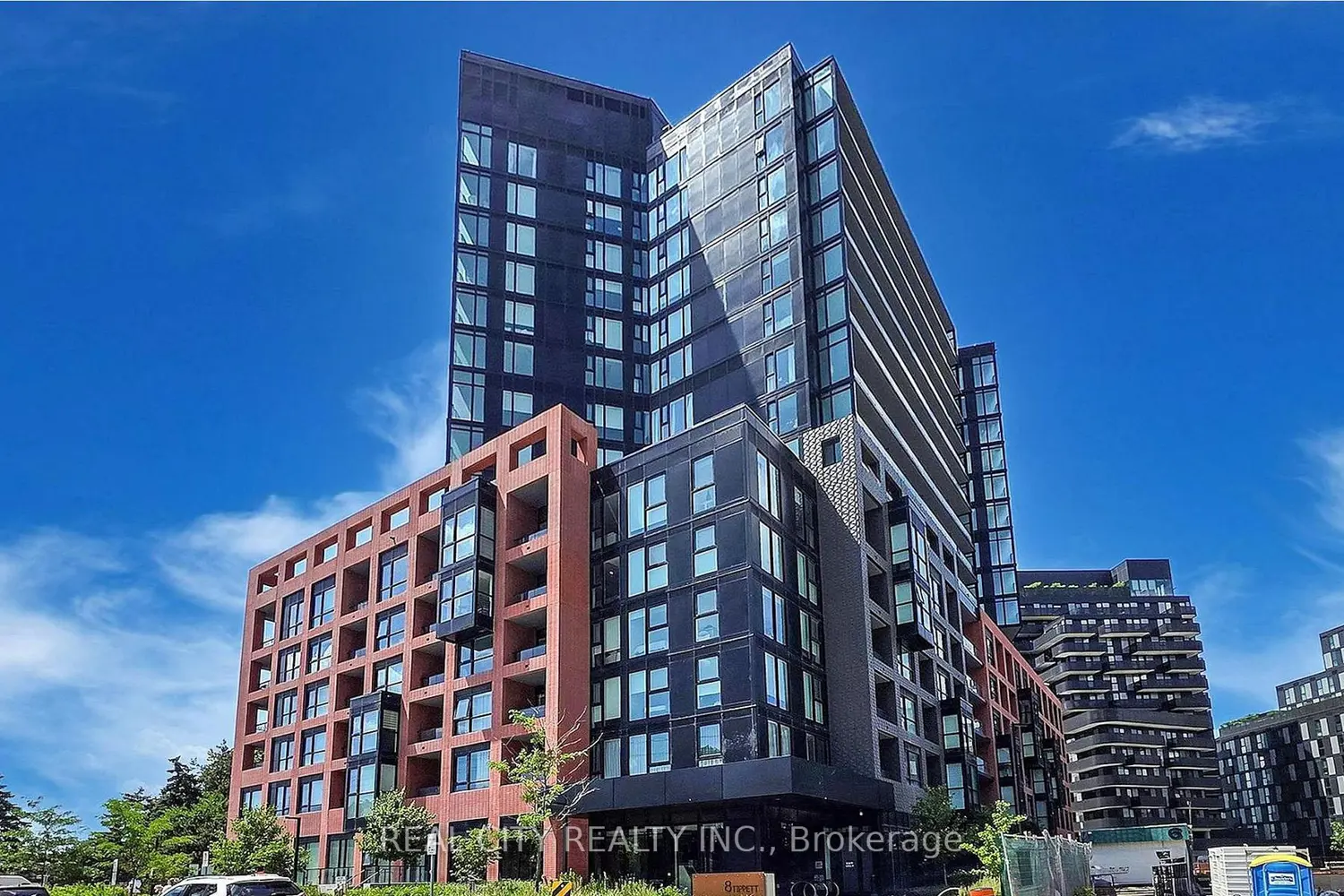 8 Tippett Road 808