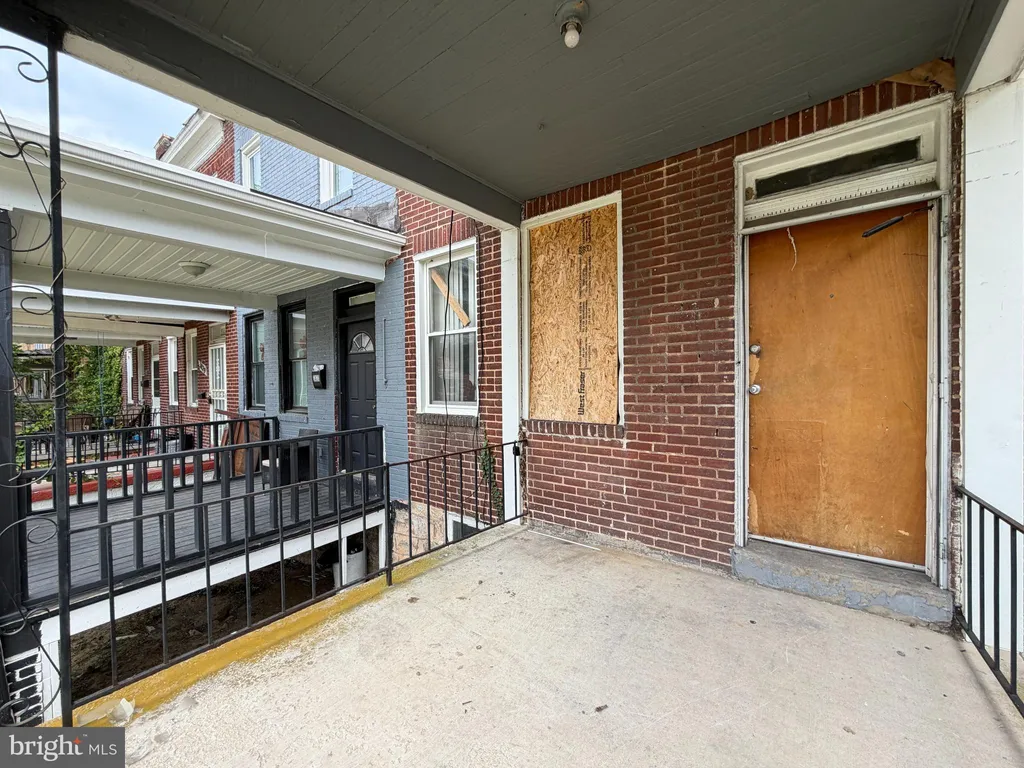 3833 Beehler Avenue, Baltimore, MD 21215 photo 3