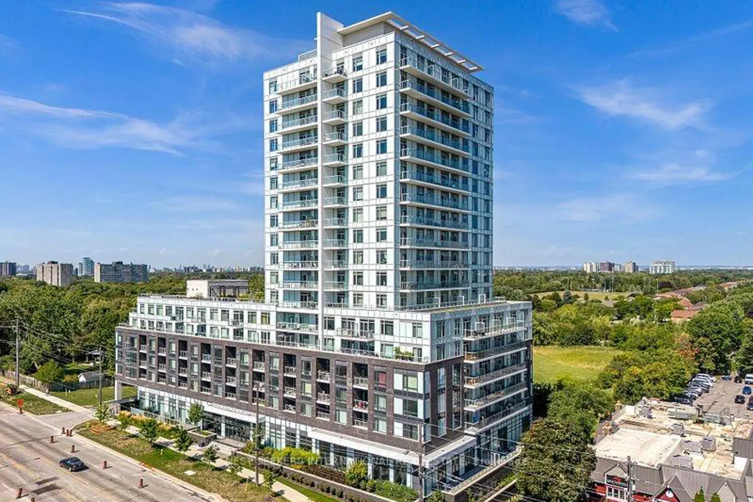 3220 Sheppard Avenue 809