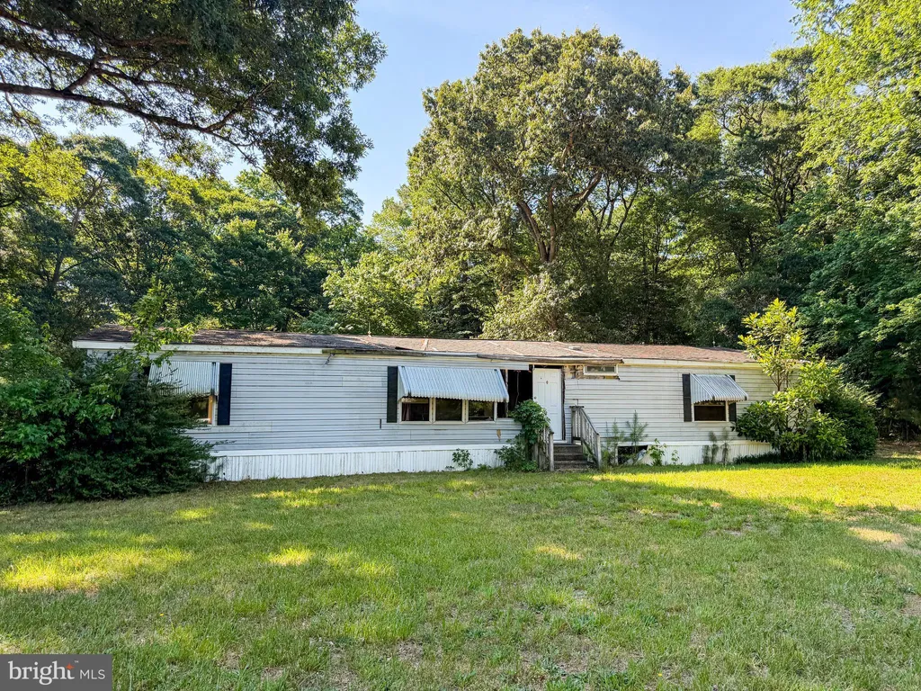34933 Roxana Road, Frankford, DE 19945