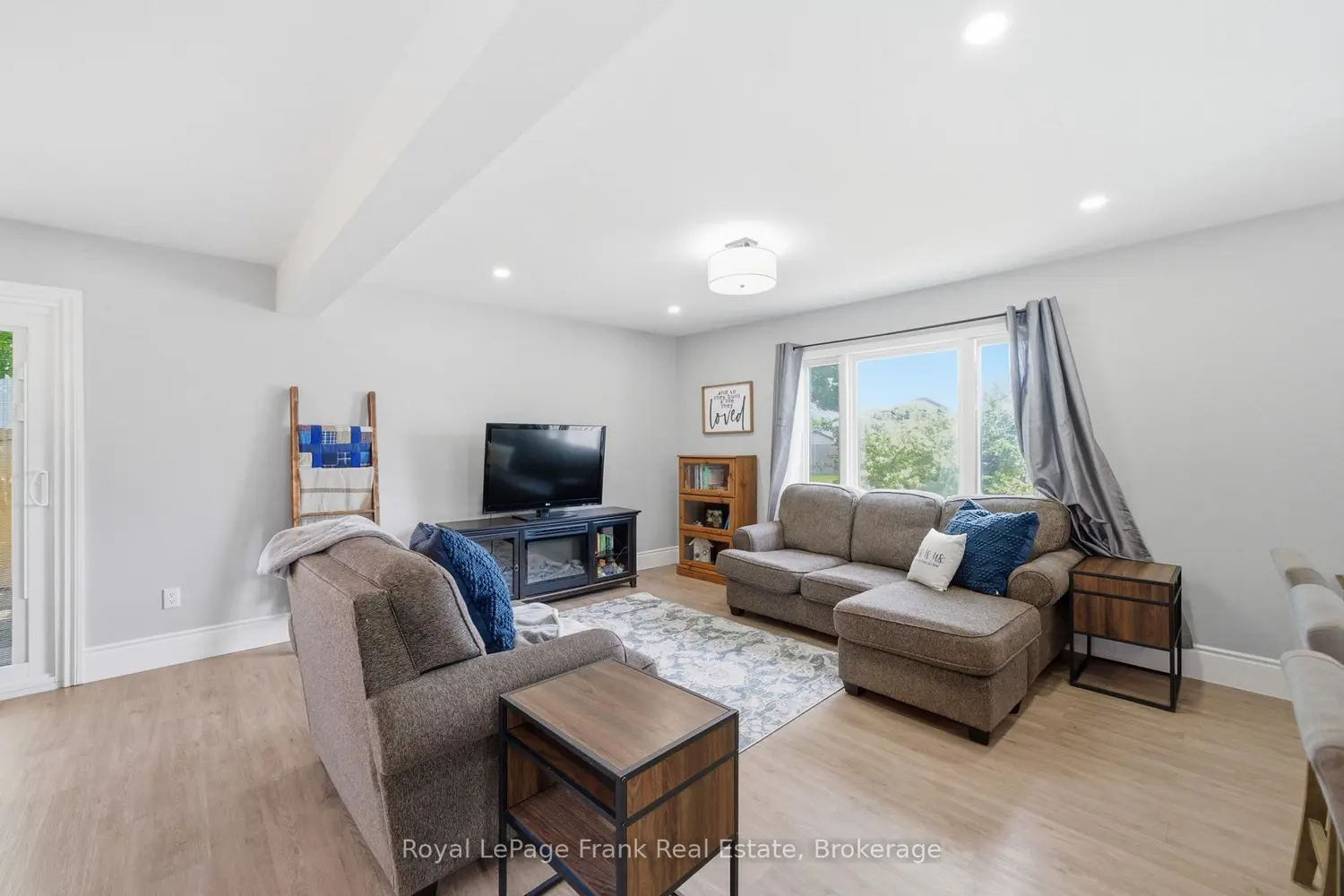 46 Durham Street photo 2