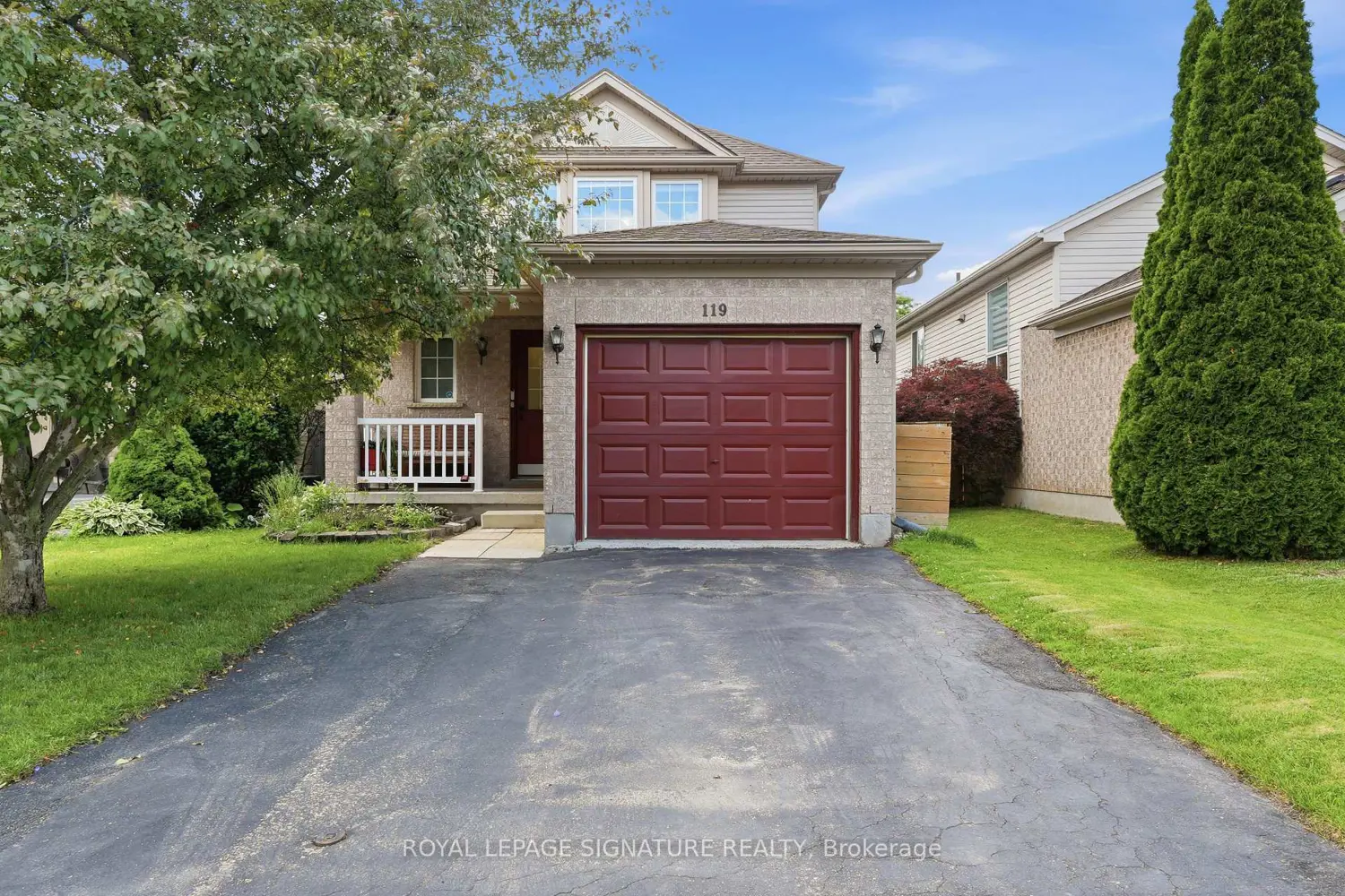 119 Rossmore Court
