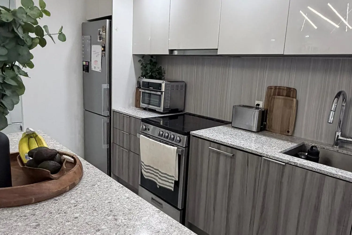 31 Tippett Road 547 photo 5