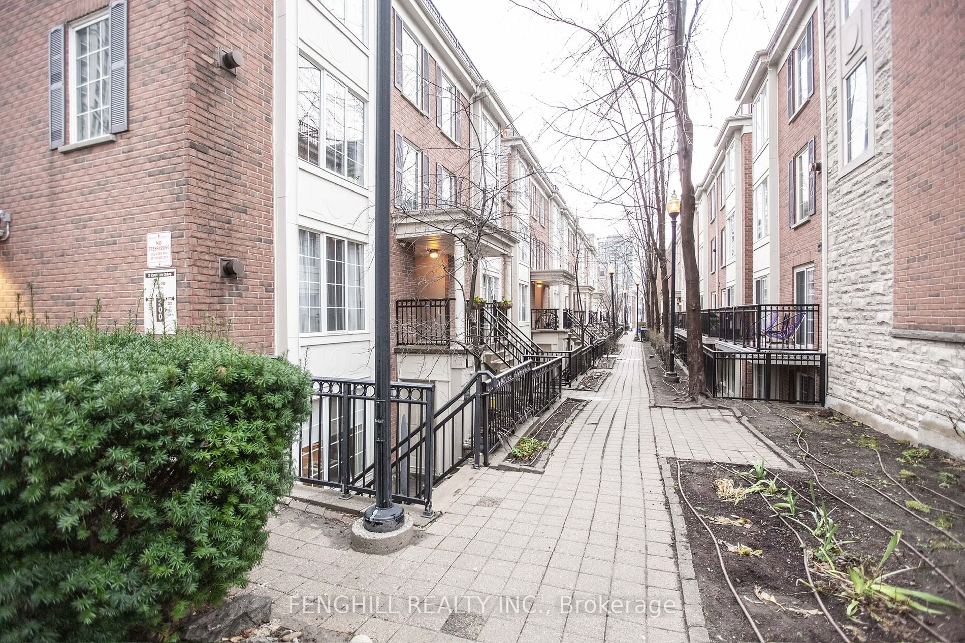 208-3 Everson Drive, Toronto, ON, M2N 7C2 photo 2
