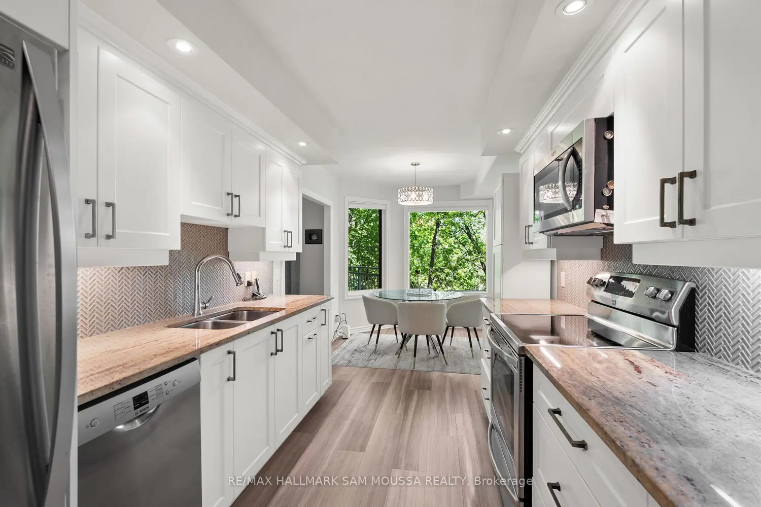 70 Robson Court 1C photo 5
