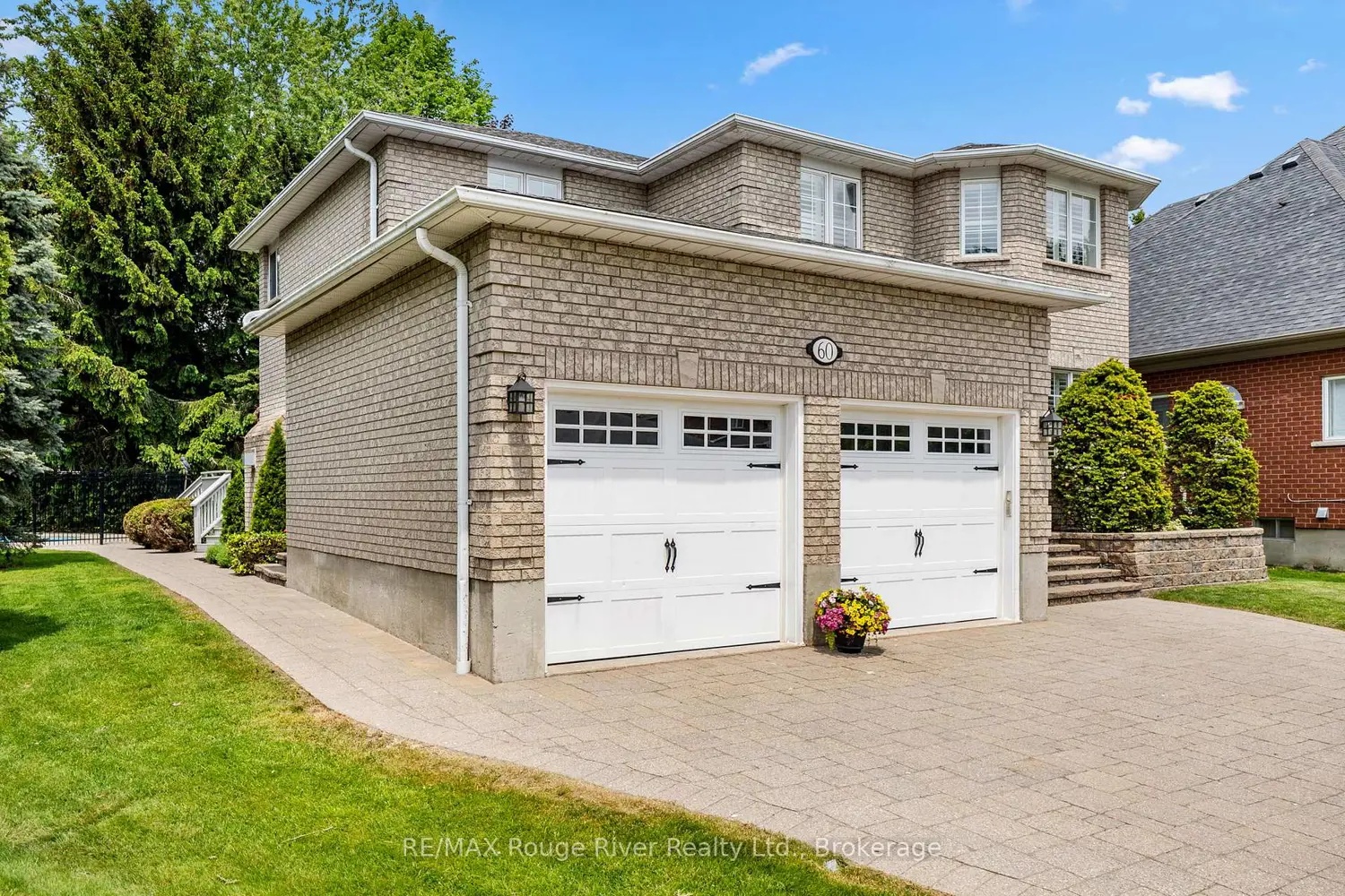 60 Weller Court photo 2