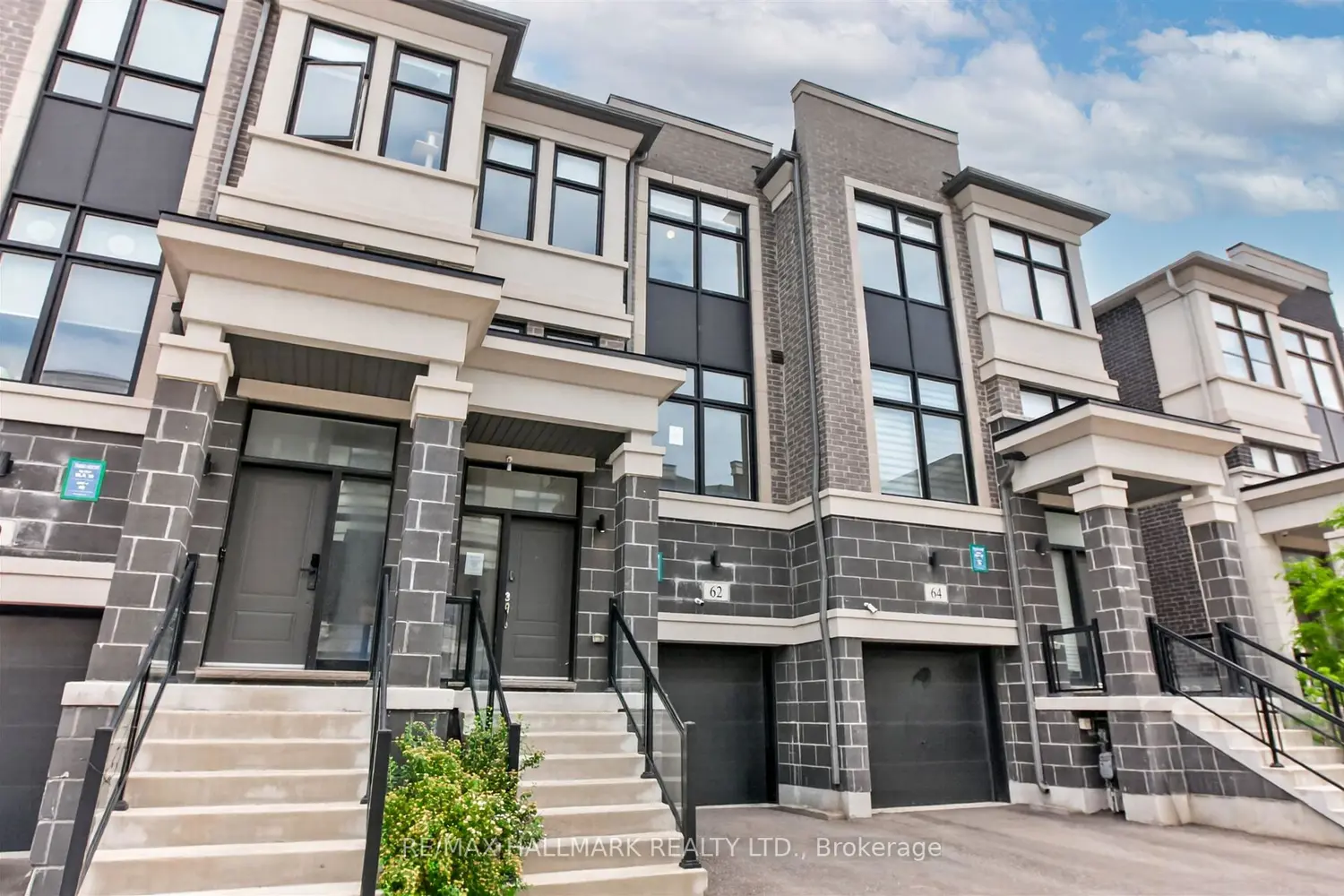 62 Pantheon Lane photo 2