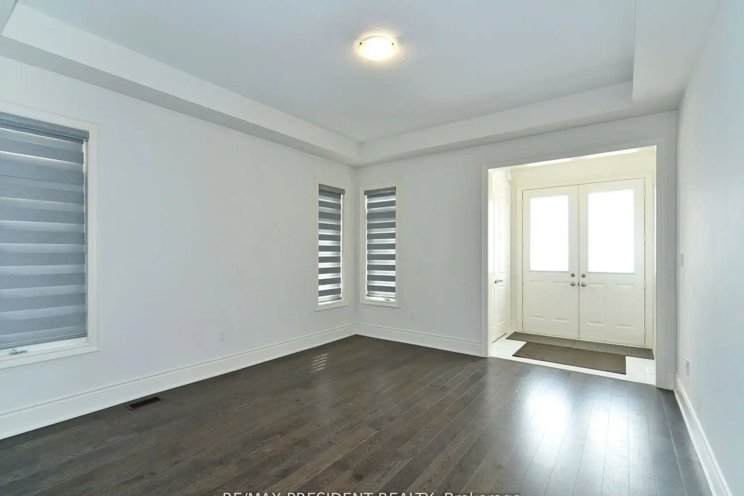 210 Mckean Drive photo 2