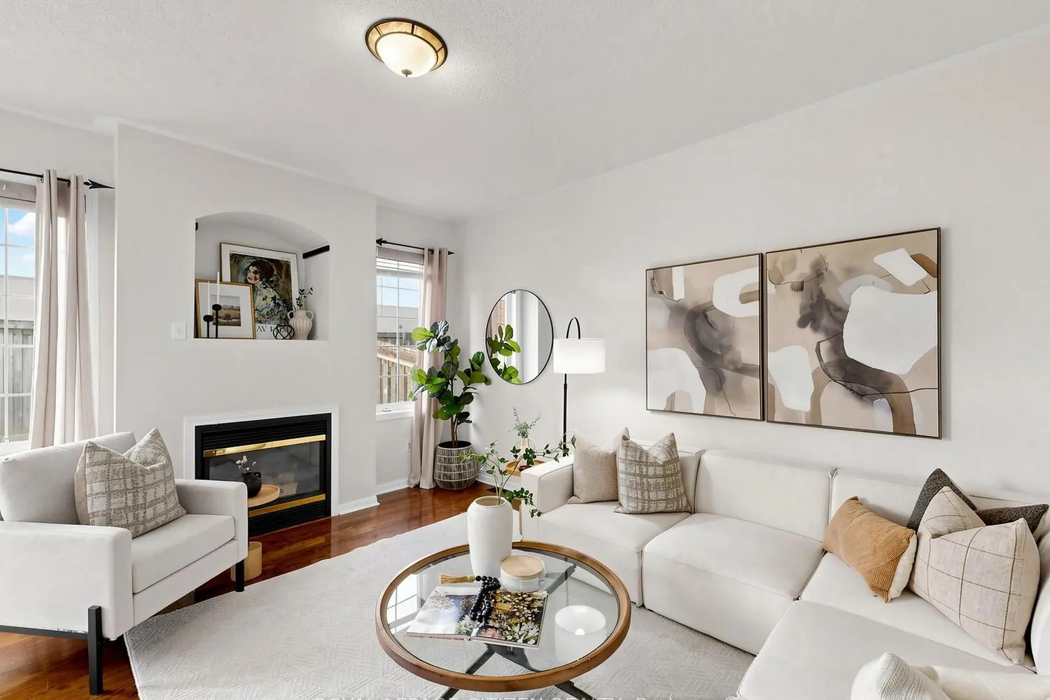 115 Dolce Crescent photo 4