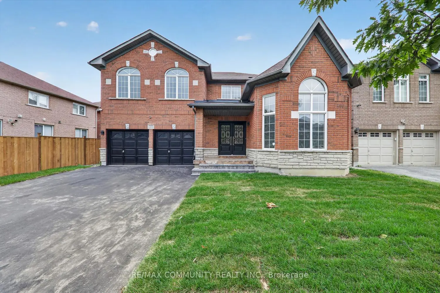 29 River Forest Street photo 2