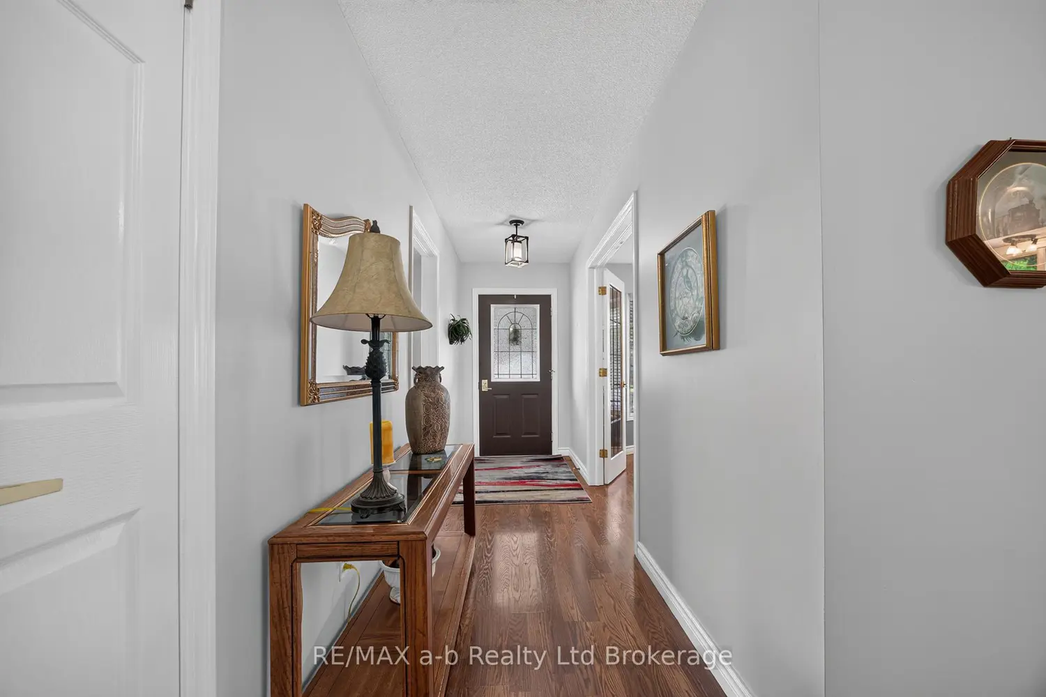 32 Wilkins Crescent photo 4
