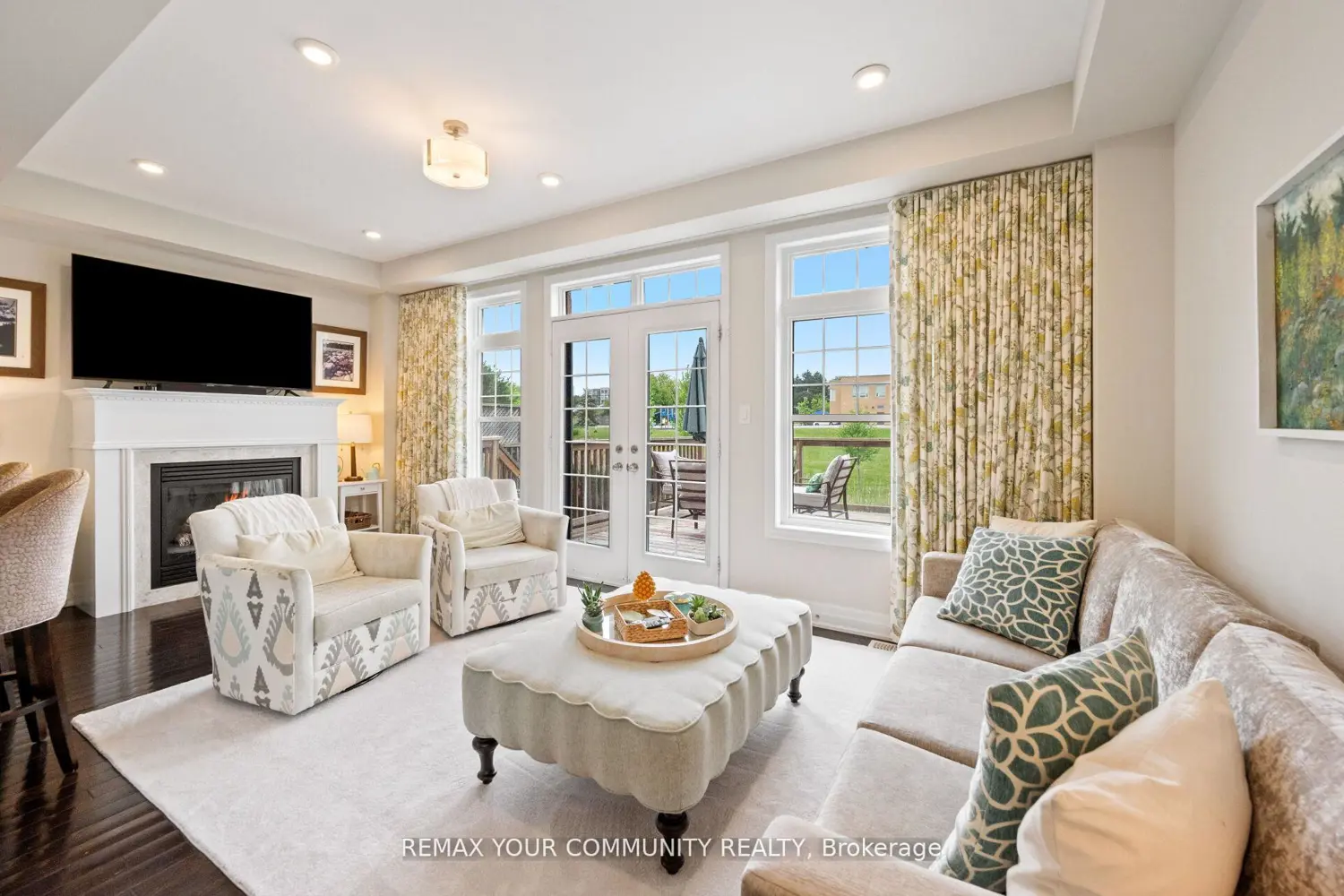 78 Alex Campbell Crescent photo 5