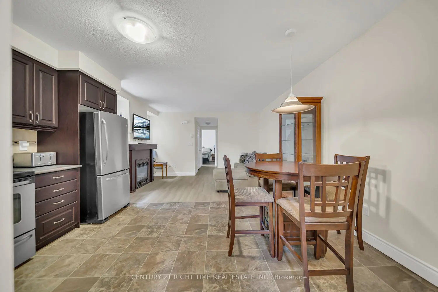 931 Glasgow Street 14A photo 4