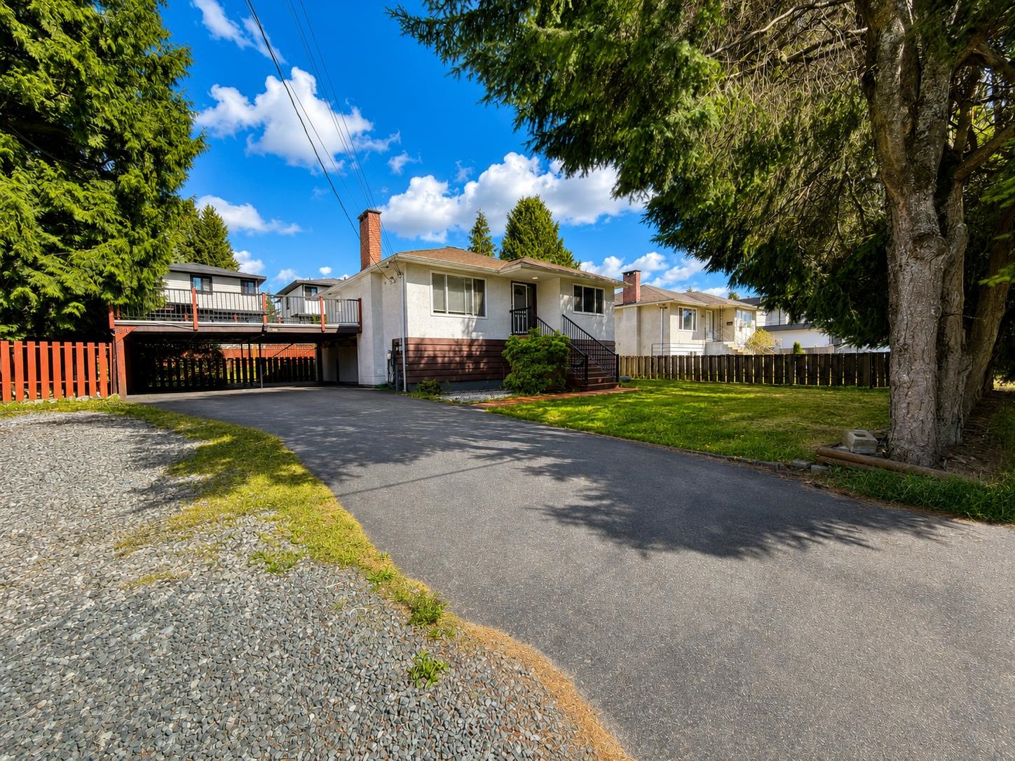 8134 112 A Street, Delta, BC, V4C 4Z1