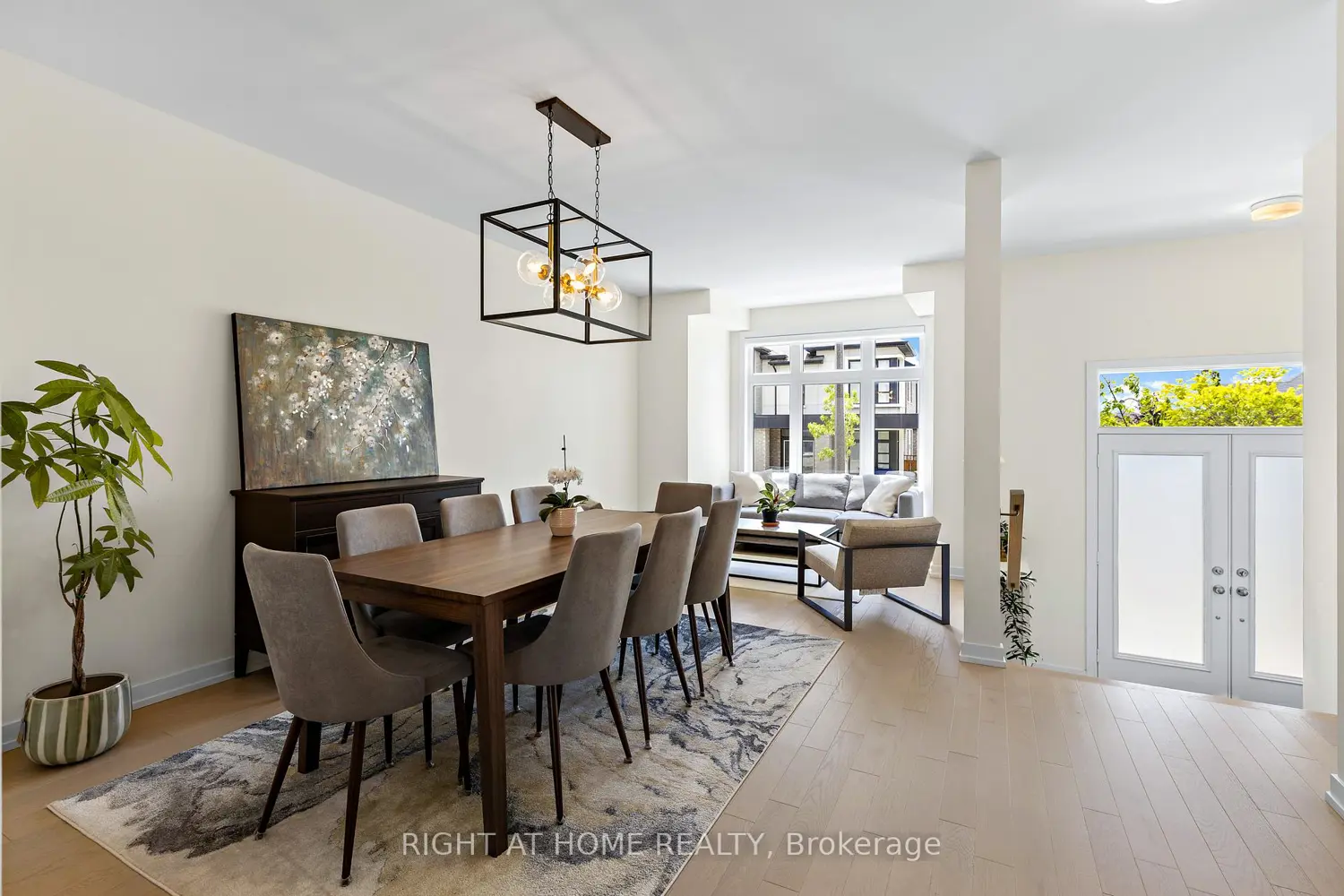 12 Sam Priestley Avenue photo 3