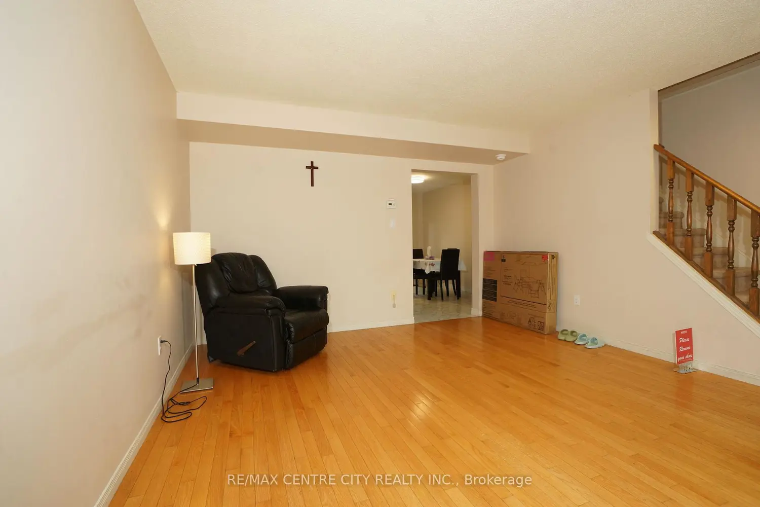 50 Chapman Court 8 photo 5