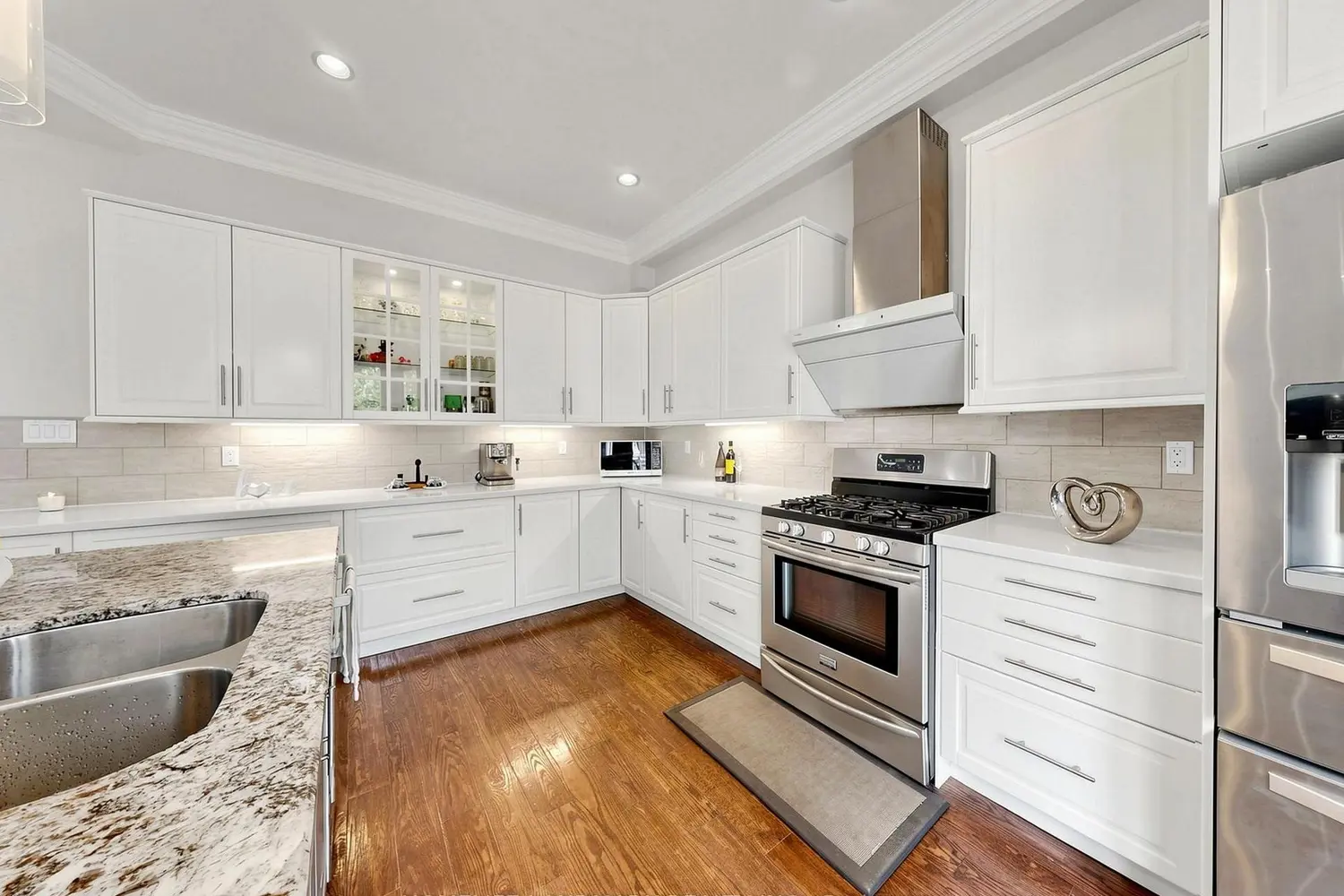 133 Cooks Bay Drive photo 3