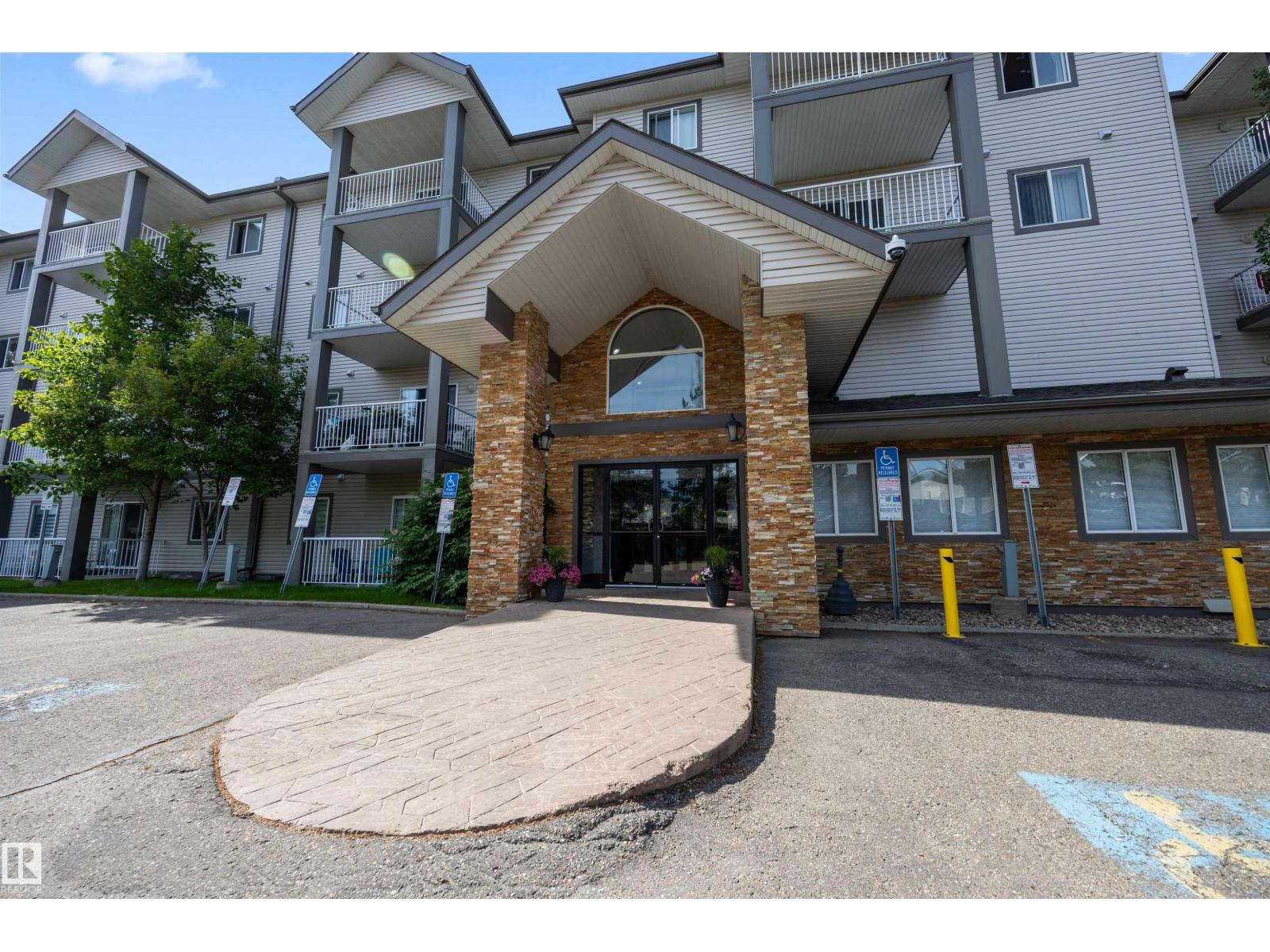 3425 19 Street NW, Edmonton, AB, T6T2B5