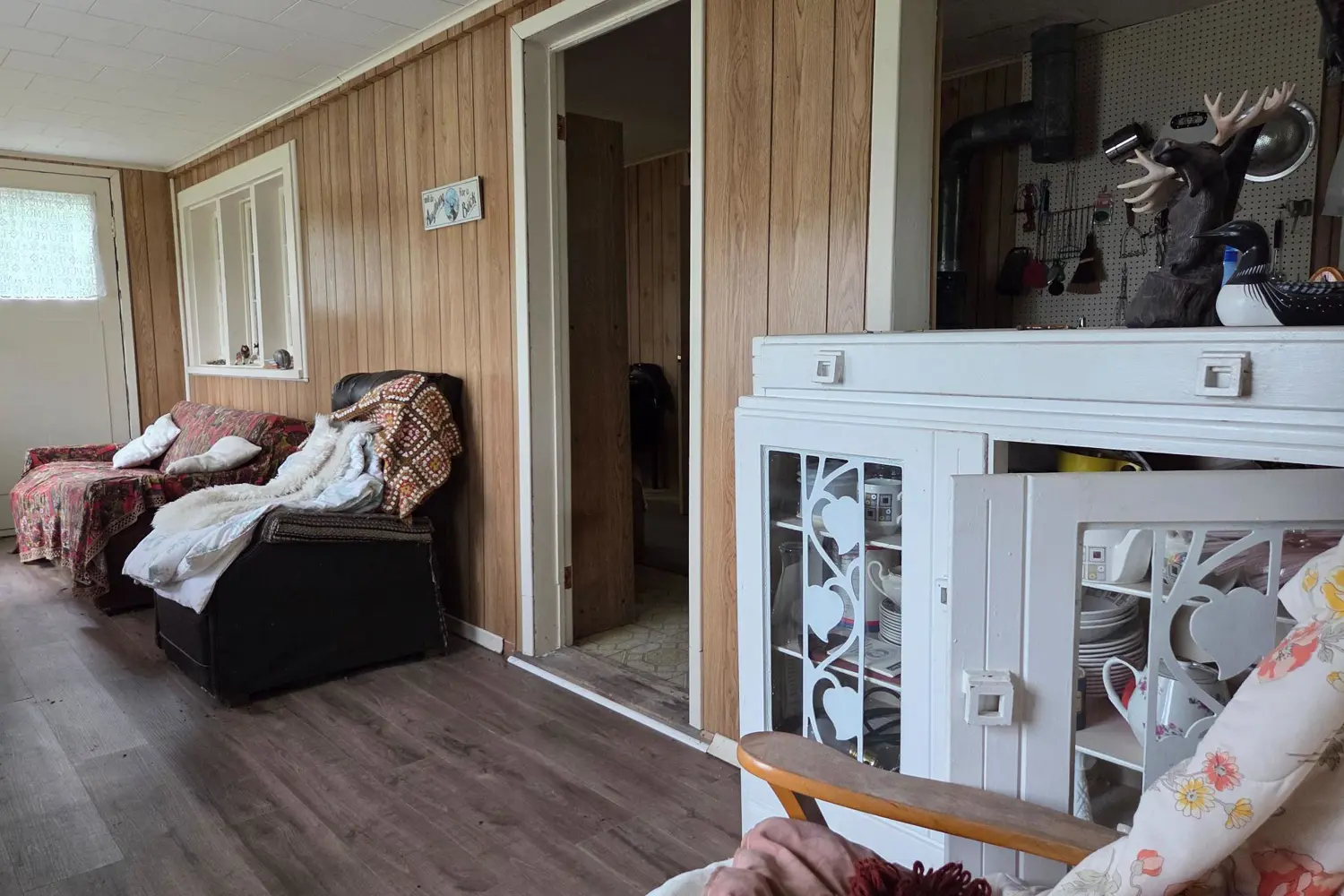 425 Bouchard Road photo 2