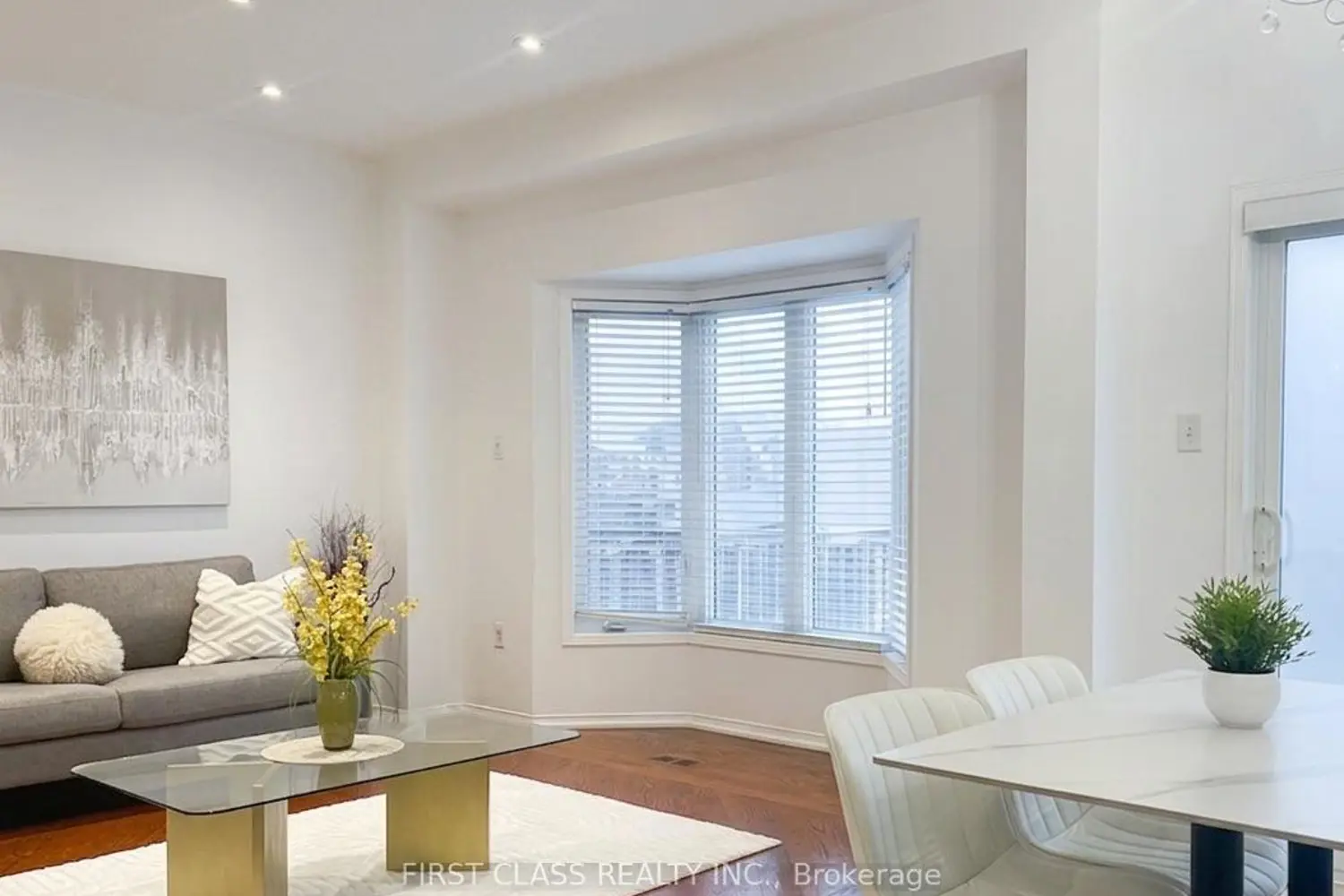 79 Carnoustie Crescent photo 3