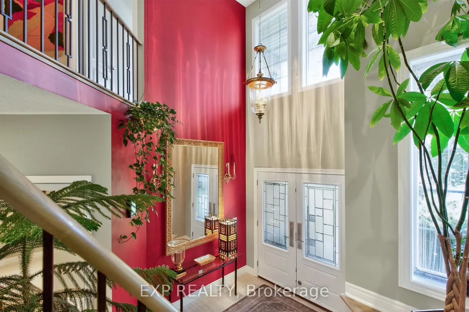82 Castelli Court photo 3