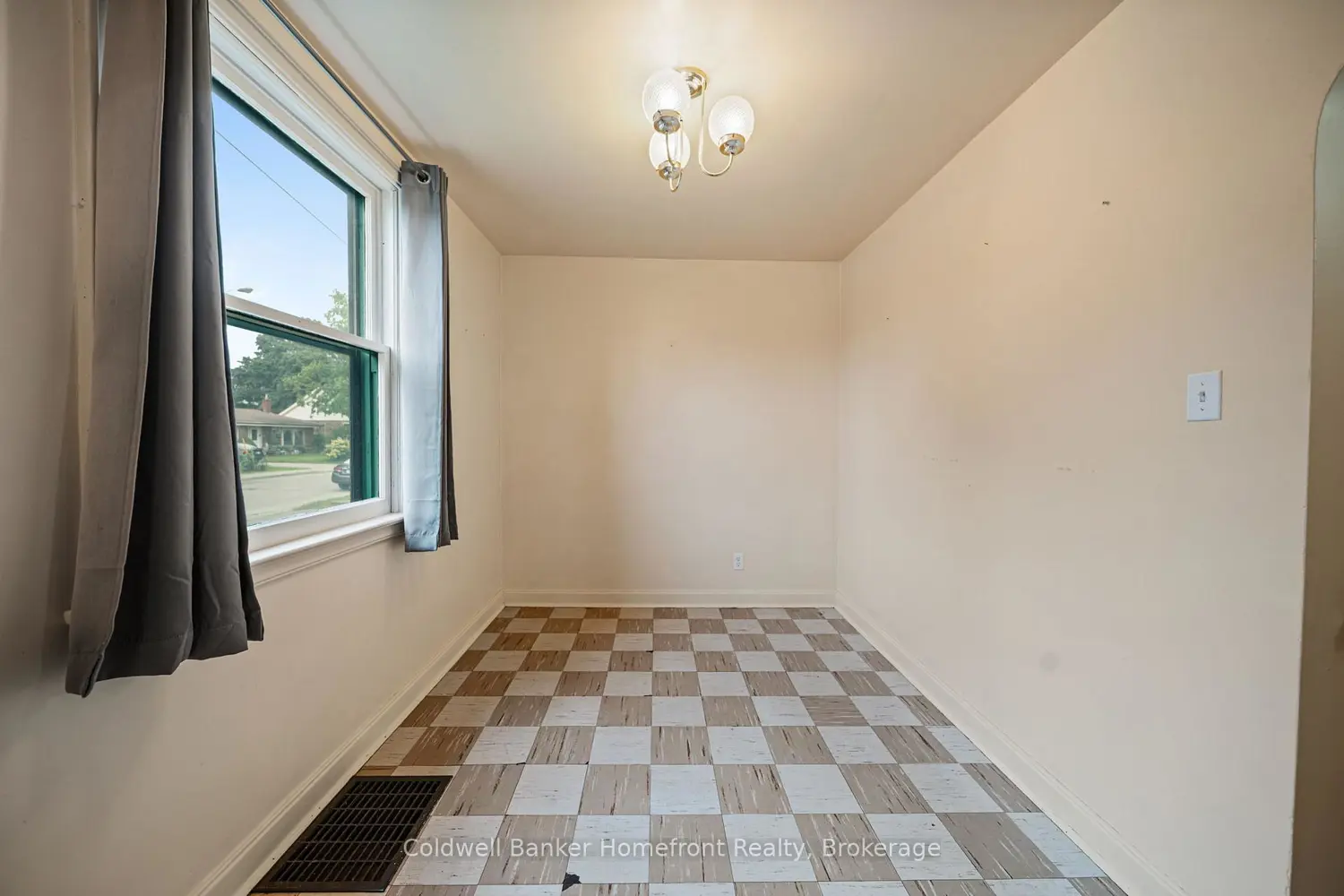 399 Marlborough Street photo 5