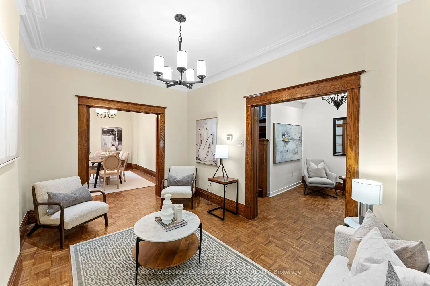 13 Evelyn Crescent photo 2