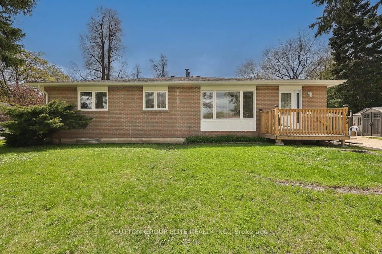 1488 Swanage Crescent