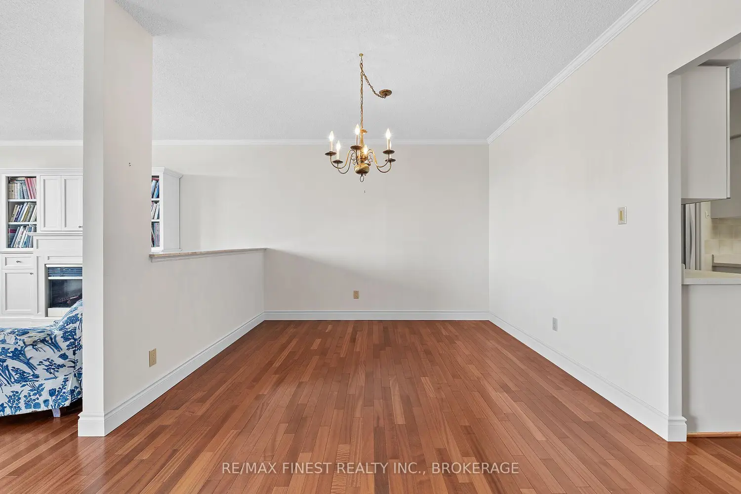 1000 King Street 302 photo 5