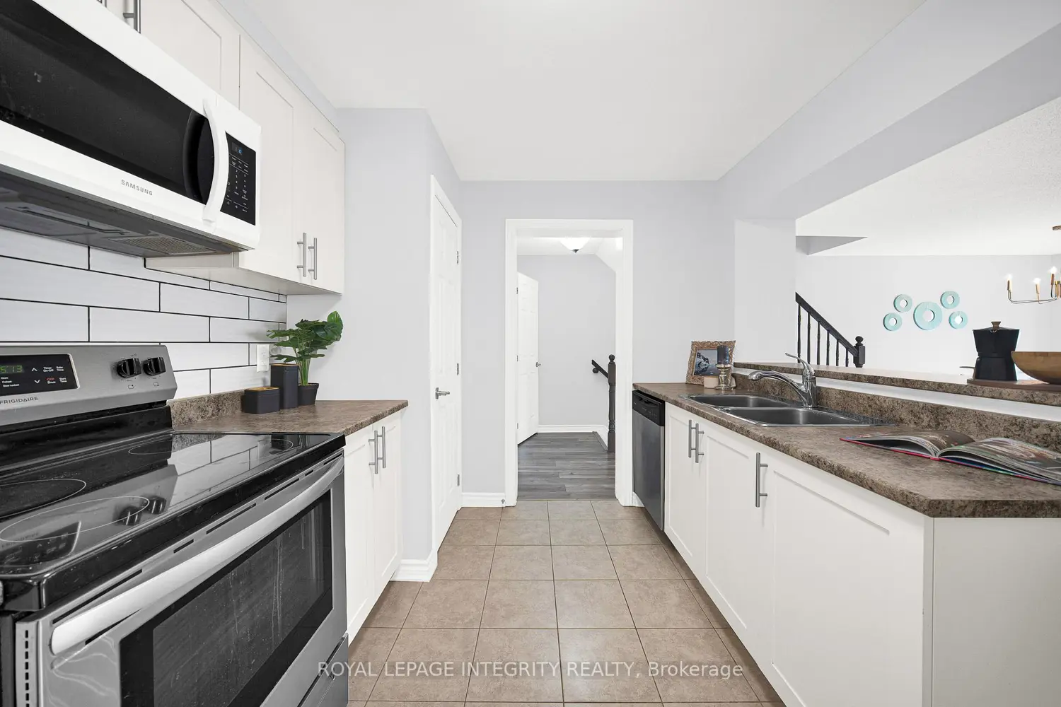 311 Pumpkinseed Crescent photo 4