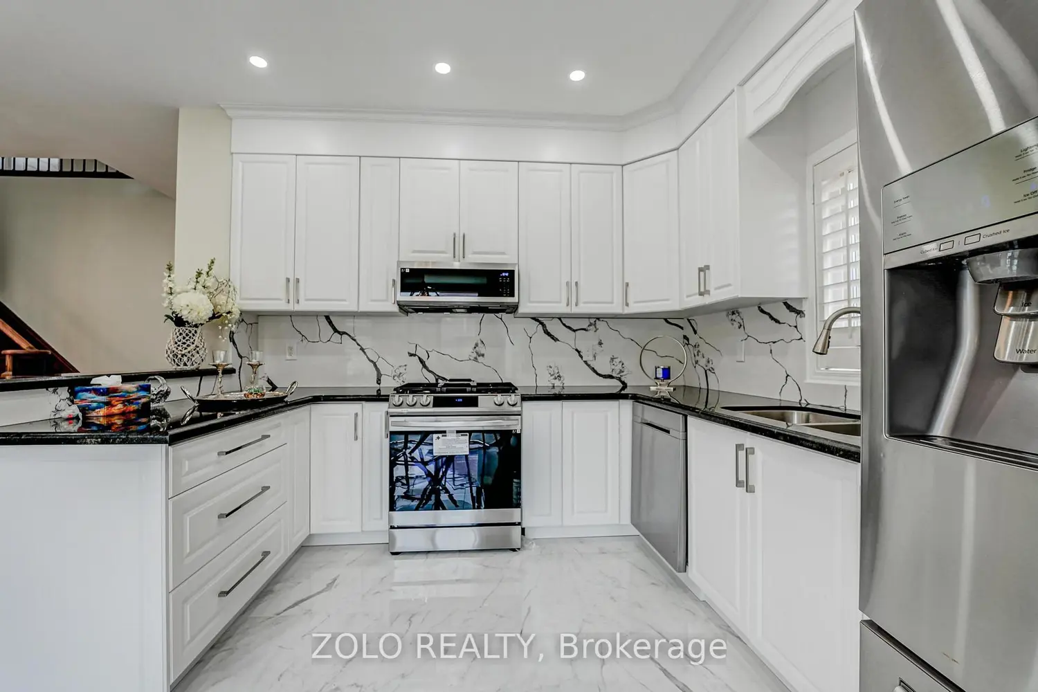 5458 Tasha Drive photo 4