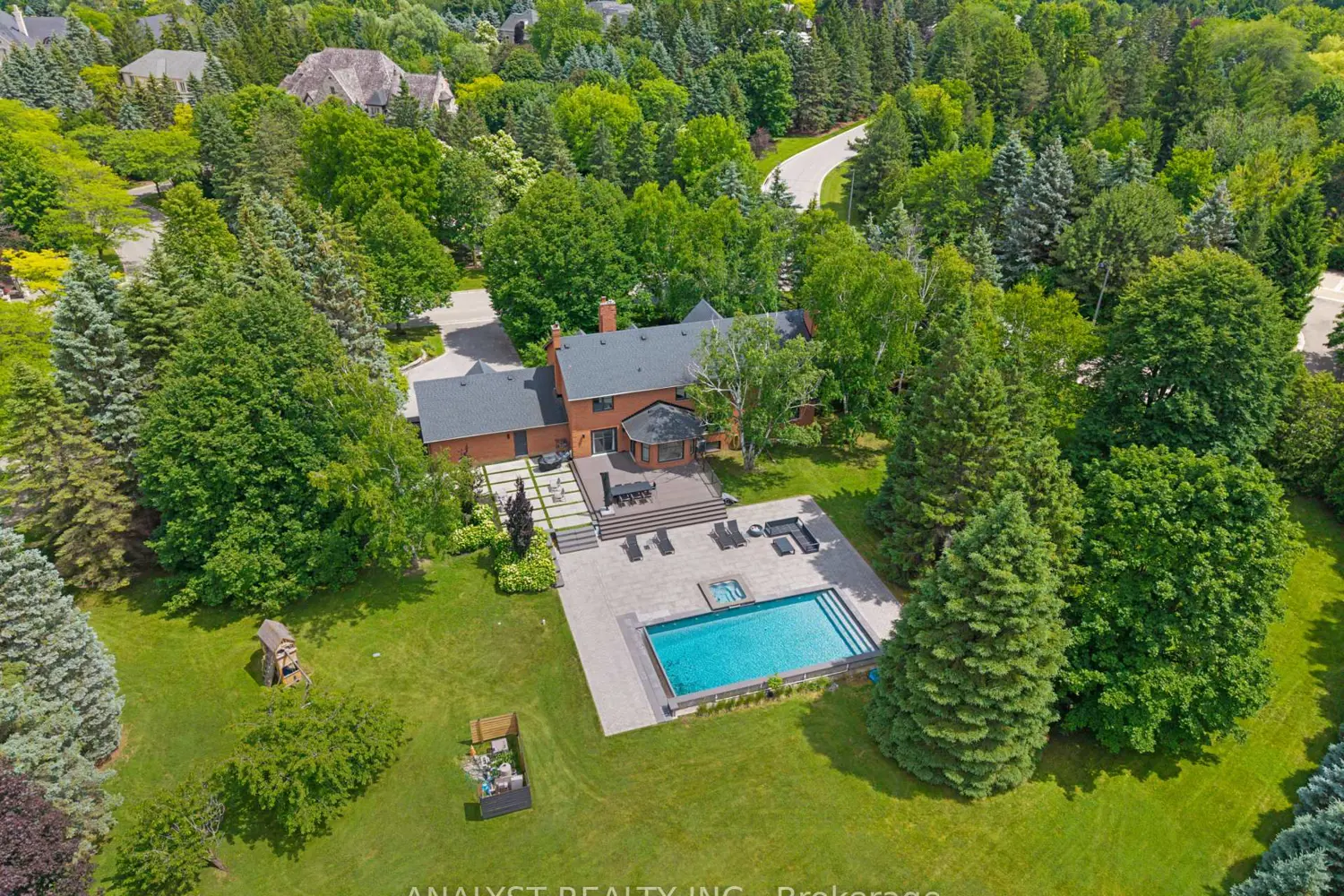 20 Fenyrose Crescent