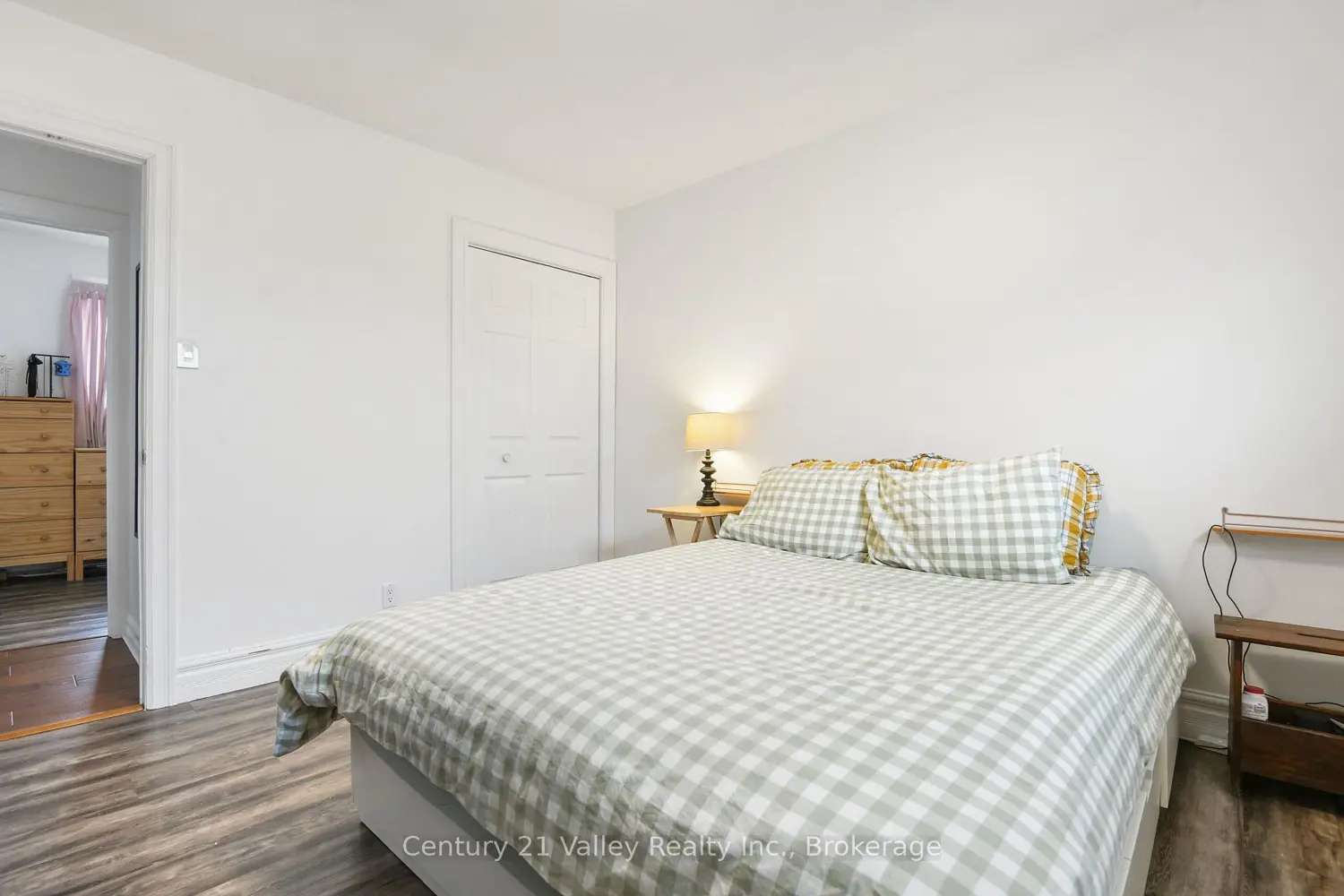 785 Eighth Street photo 5