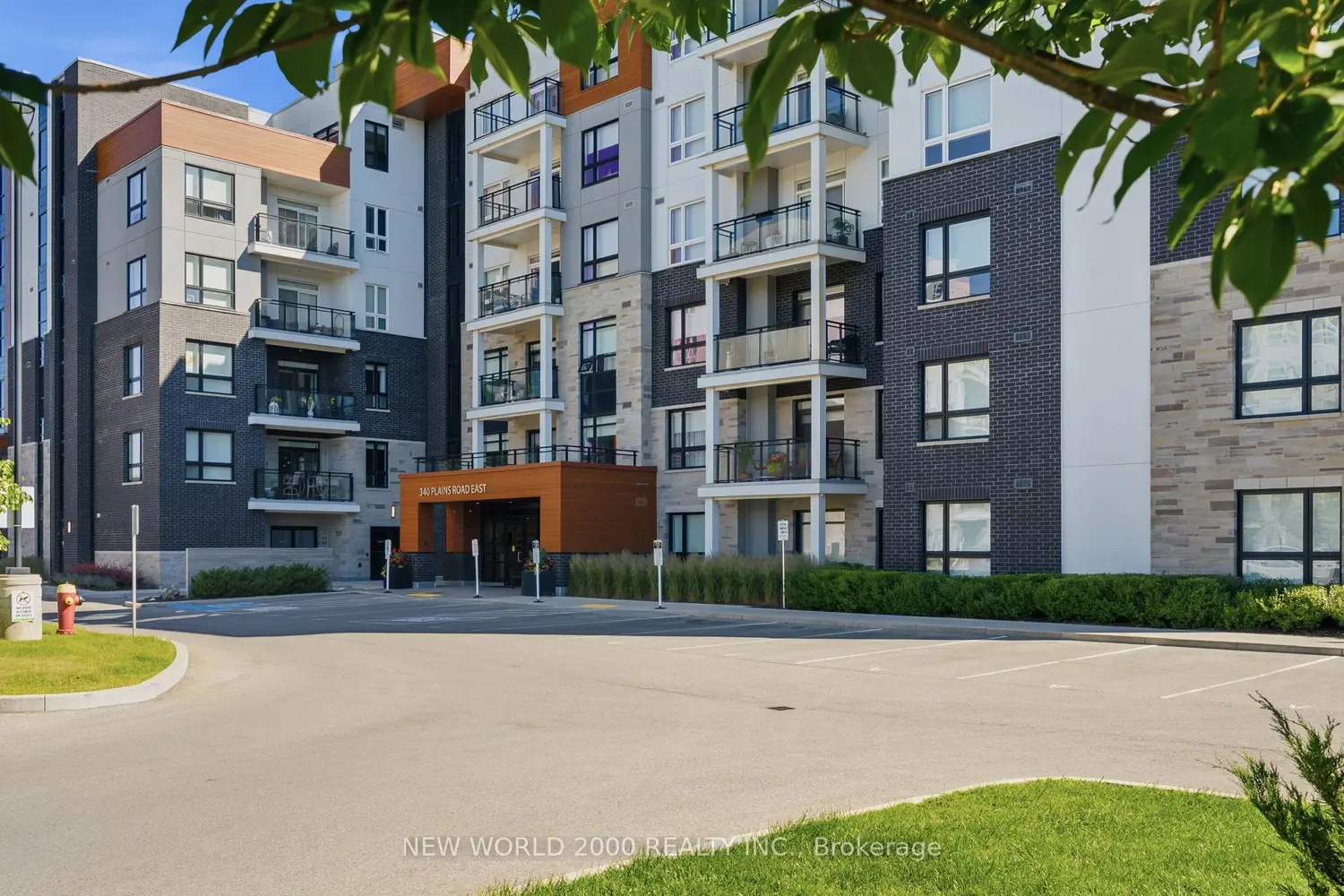 340 Plains Road 304 photo 2