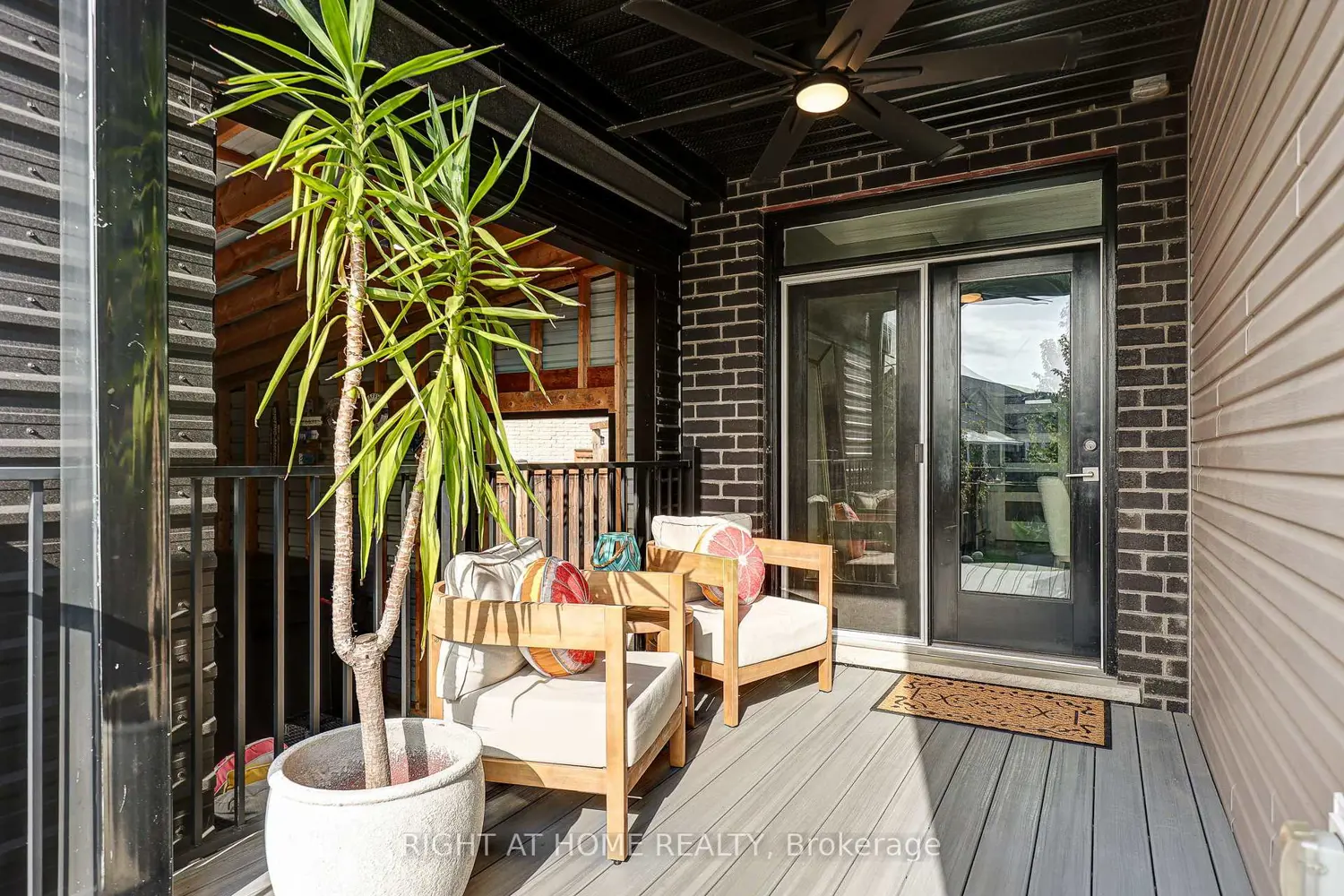 28 Martingale Terrace photo 5