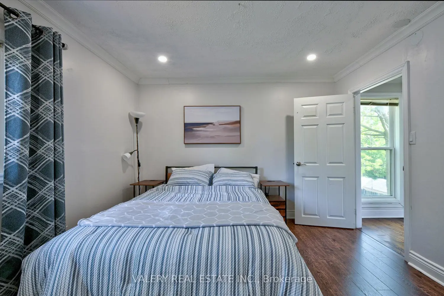 2314 Belyea Street photo 2