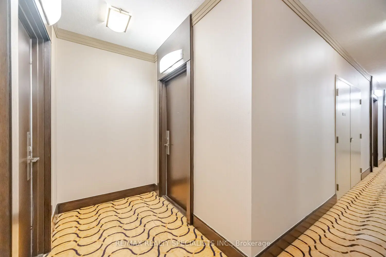 100 Harrison Garden Boulevard 714 photo 4