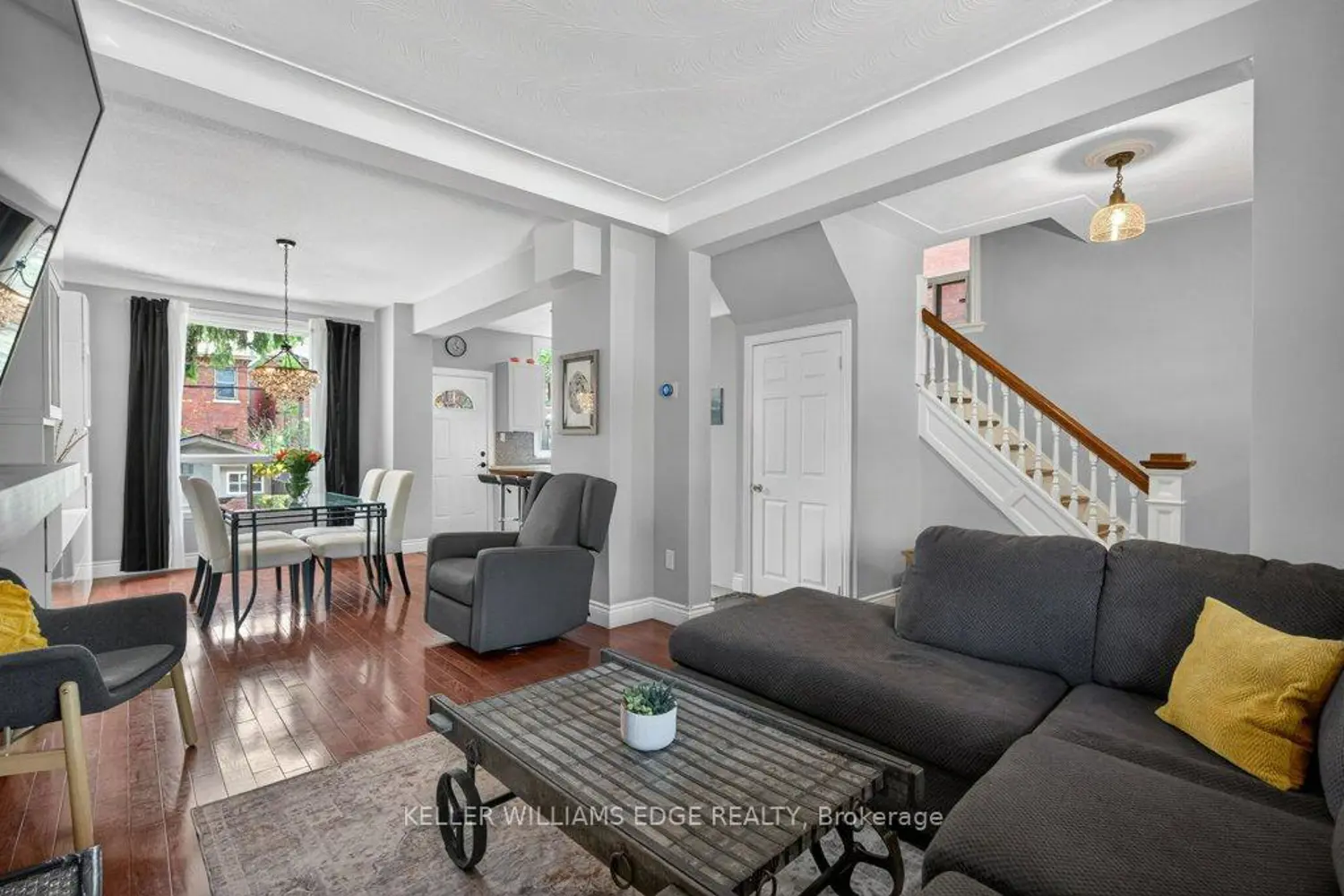 225 Prospect Street photo 2