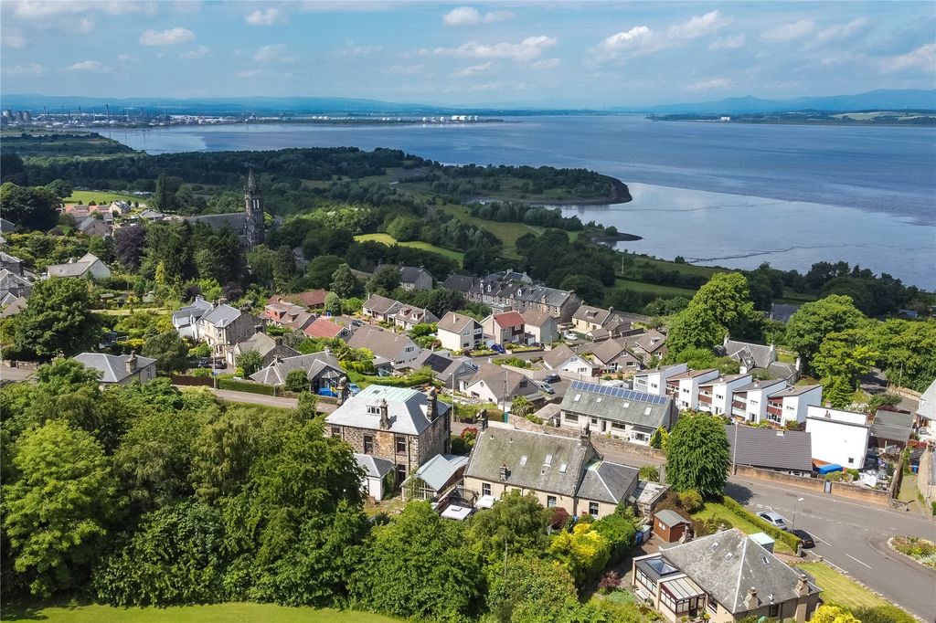 6 bed detached house for saleCraig Darroch, 9 Linlithgow Road, Bo'ness EH51 photo 3