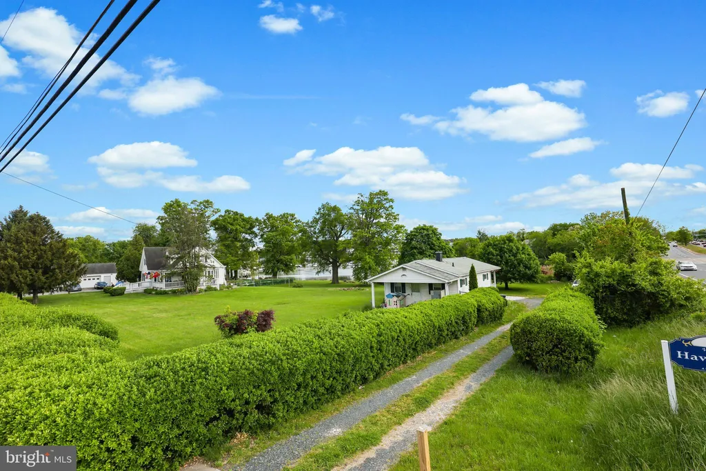 2005 Eastern Boulevard, Middle River, MD 21220 photo 4