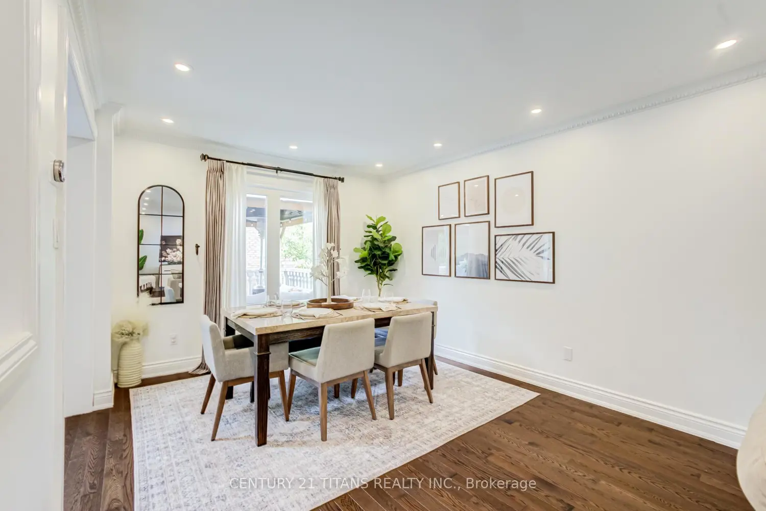 6 Blossom Court photo 4