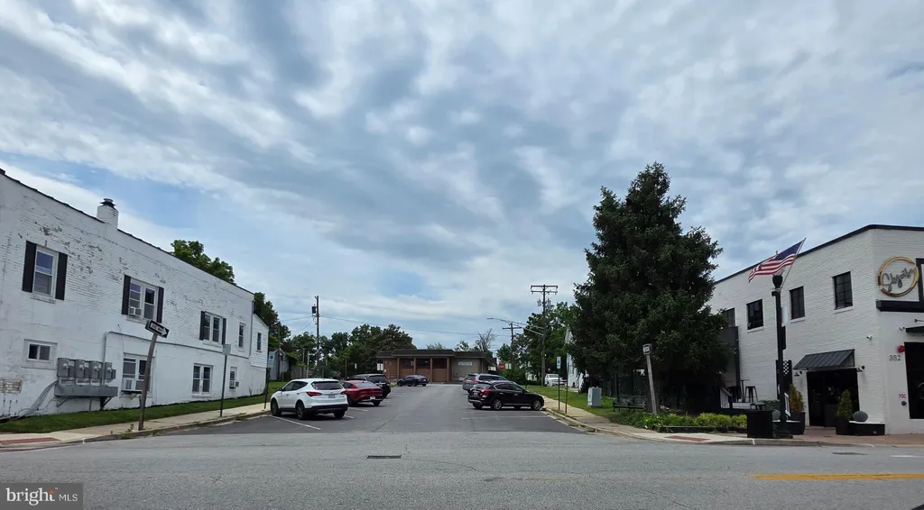 352 Main Street, Laurel, MD 20707
