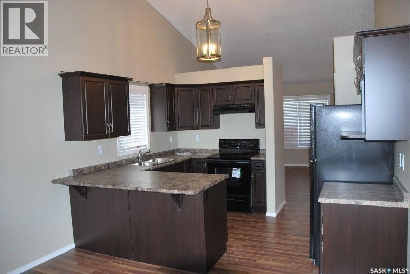 246 Sutter Place, Saskatoon, SK, S7T0R3 photo 2