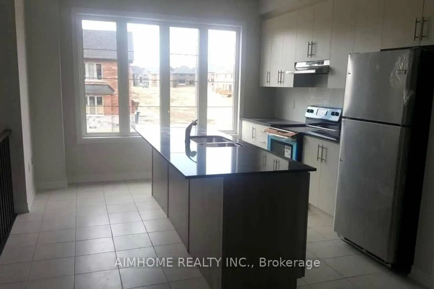 2110 Dale Road photo 2