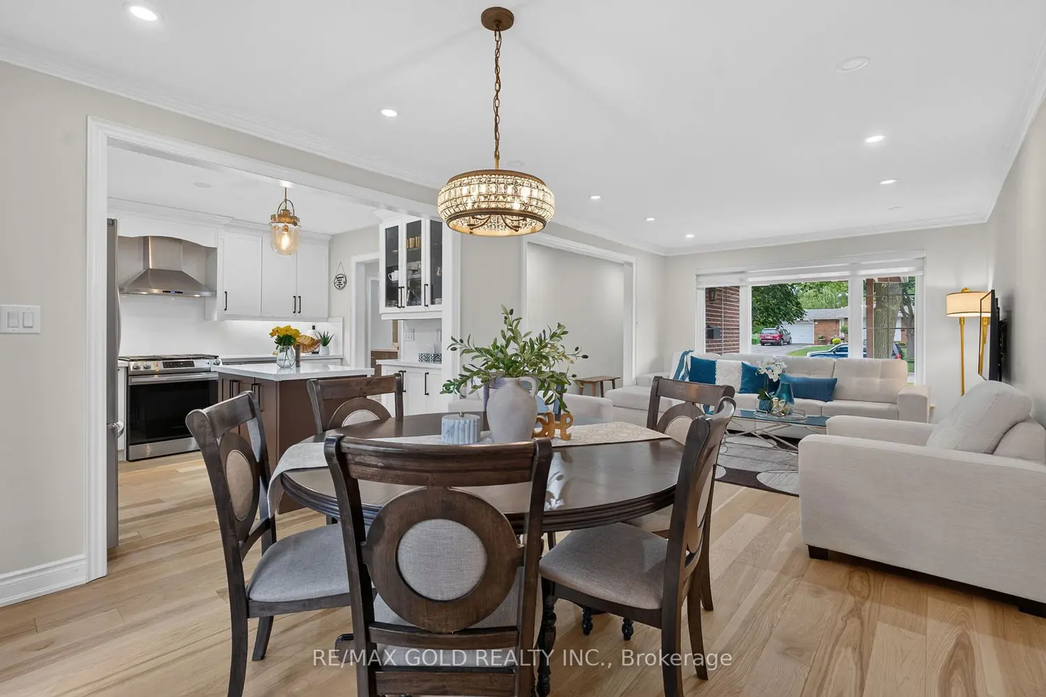 40 Devonshire Drive photo 5