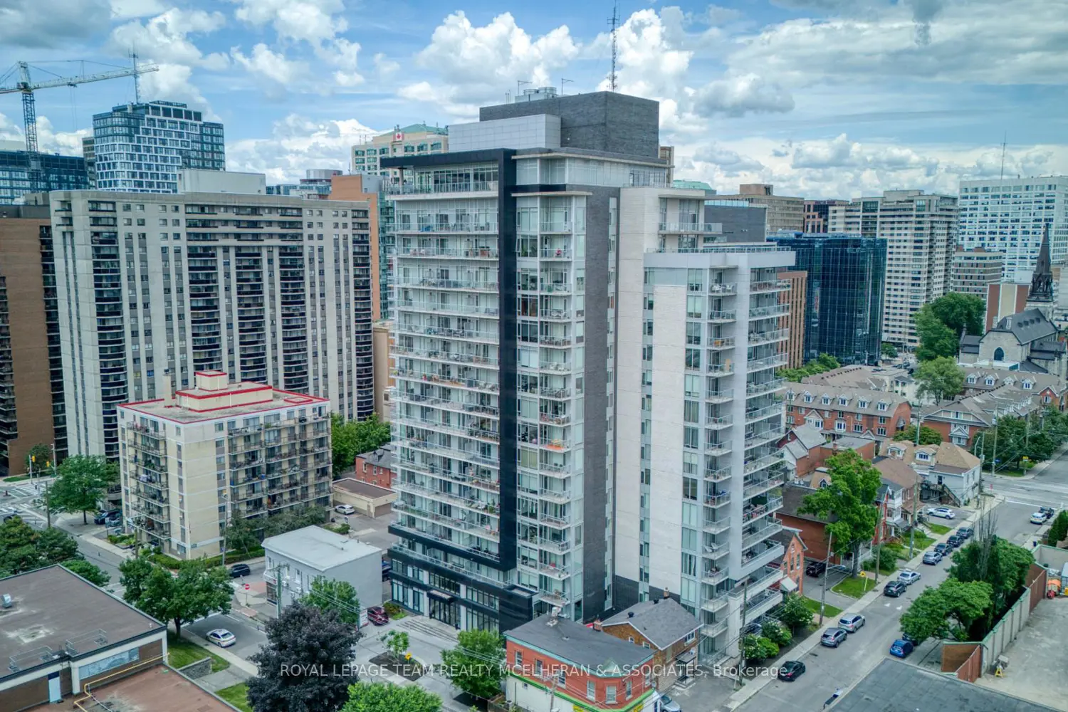 255 Bay Street 514