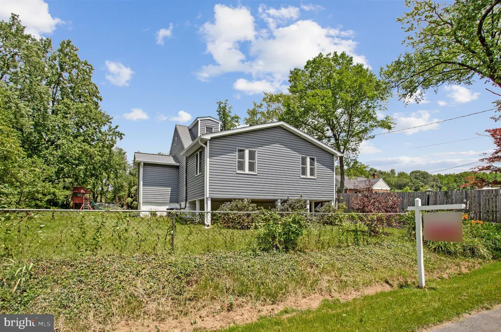 2016 Citrus Avenue, Jessup, MD 20794