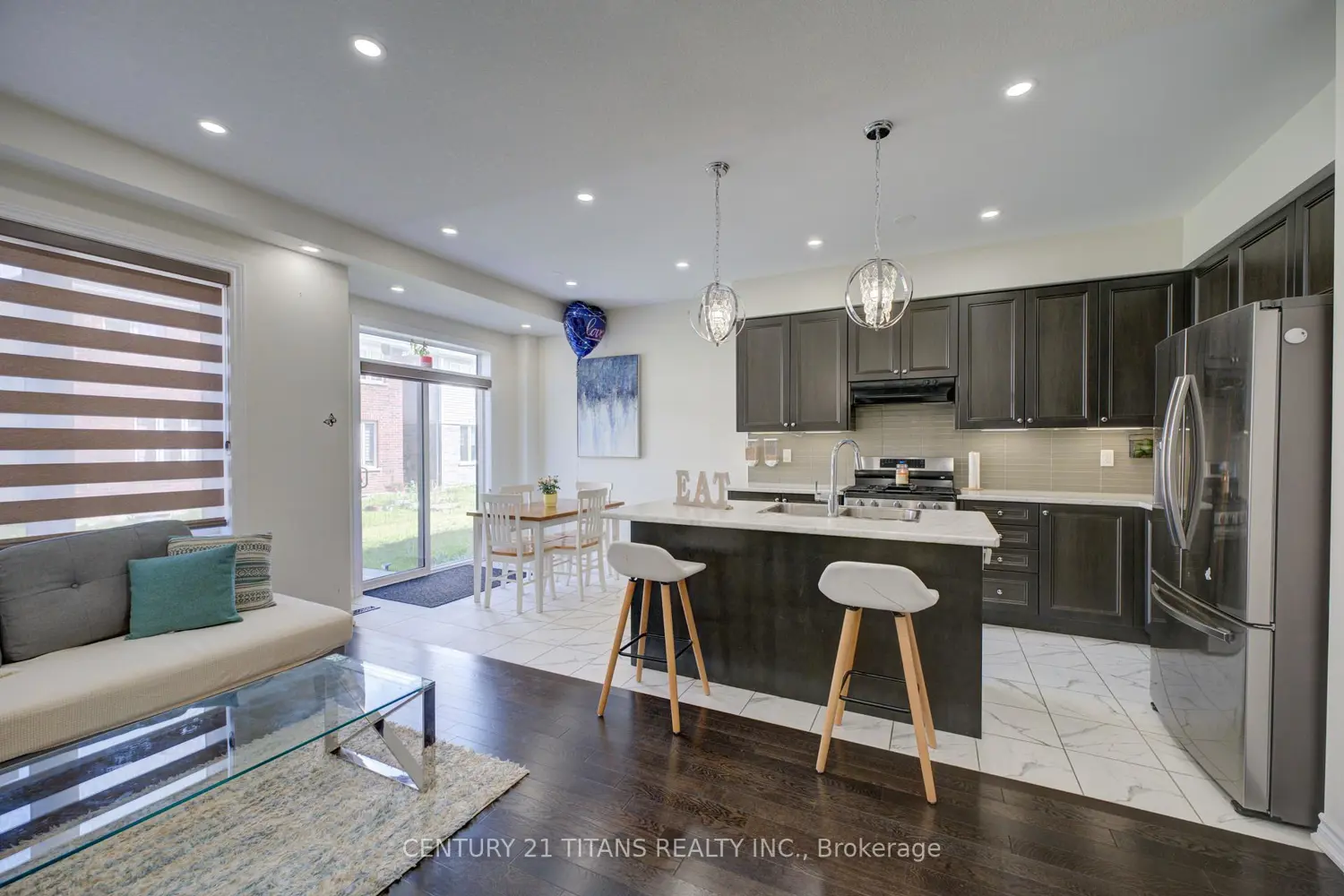 12 Mclaren Avenue photo 3